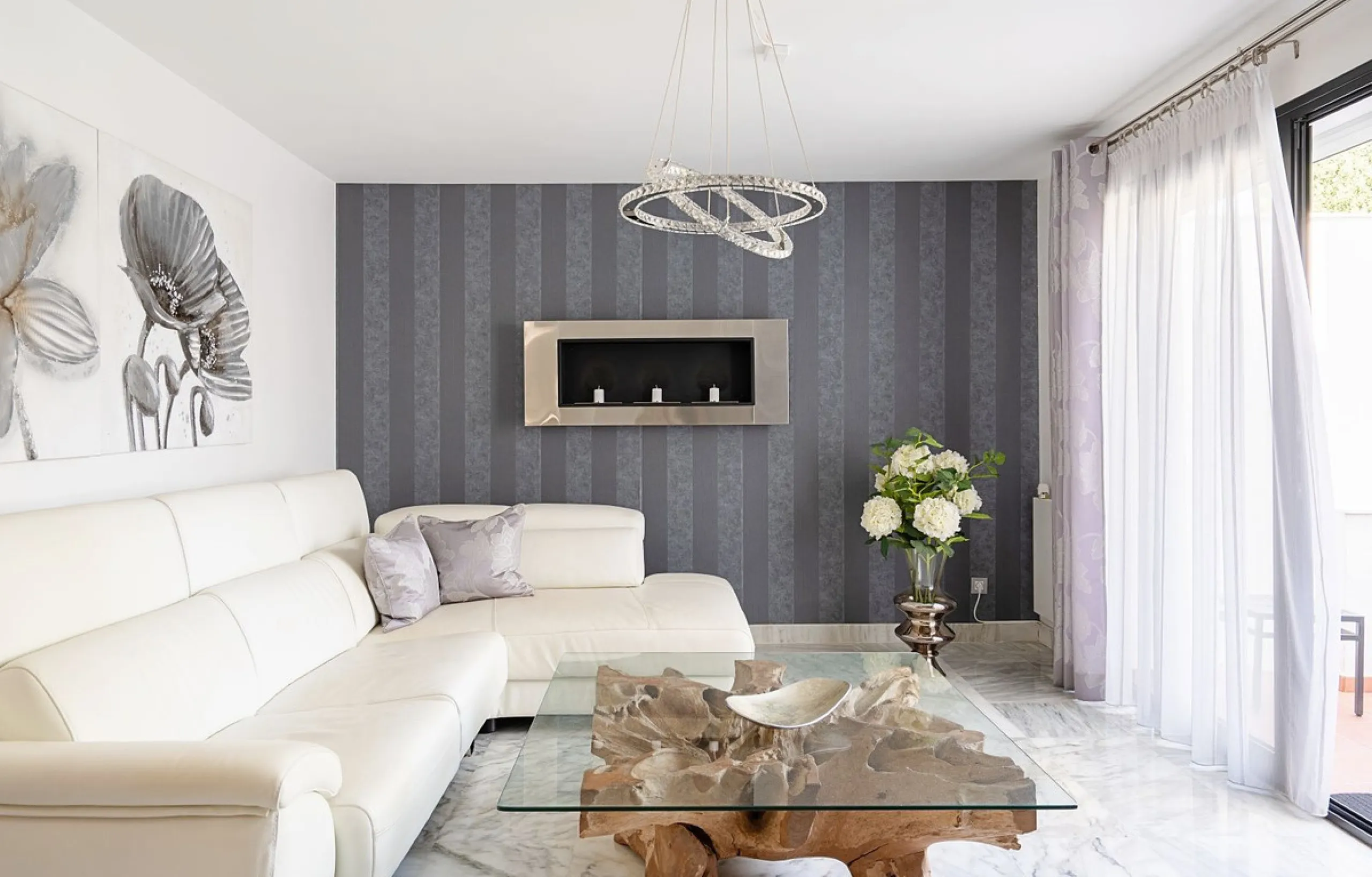Elegant Beachside Townhouse in Sought-After Costalita