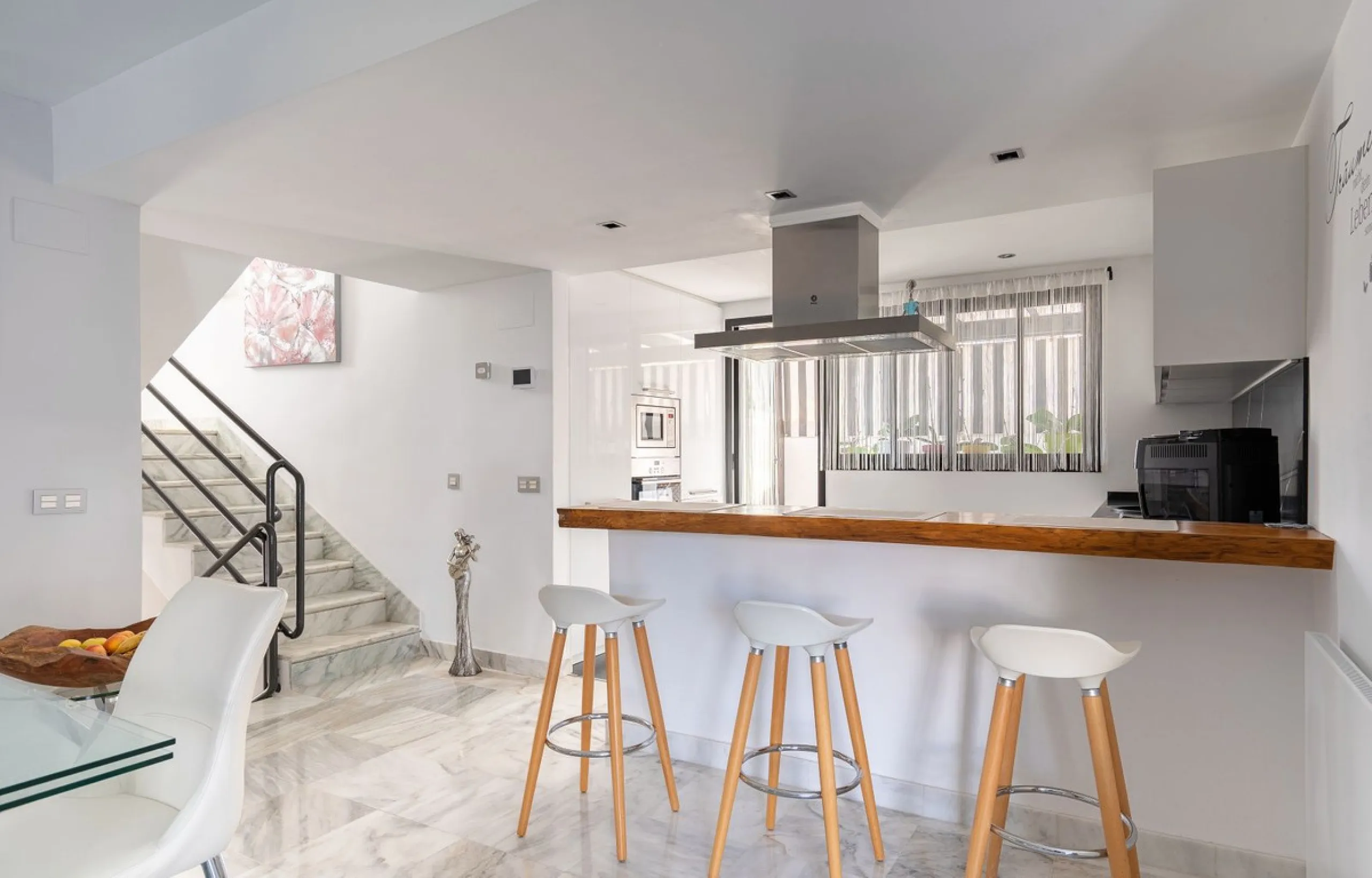Elegant Beachside Townhouse in Sought-After Costalita