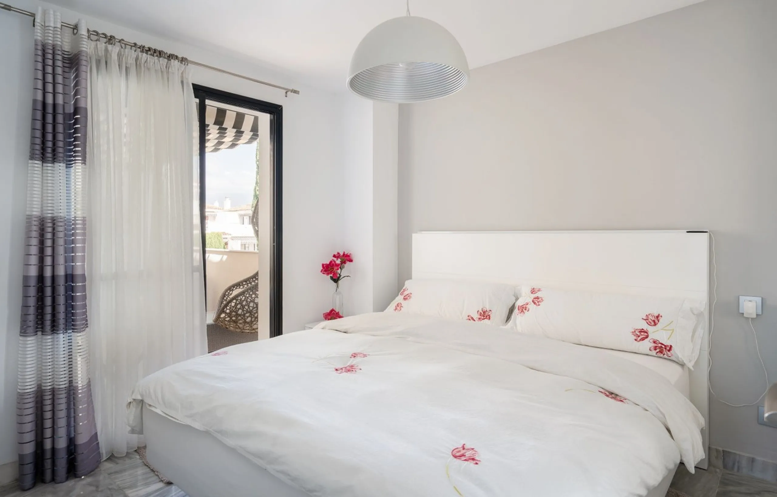 Elegant Beachside Townhouse in Sought-After Costalita
