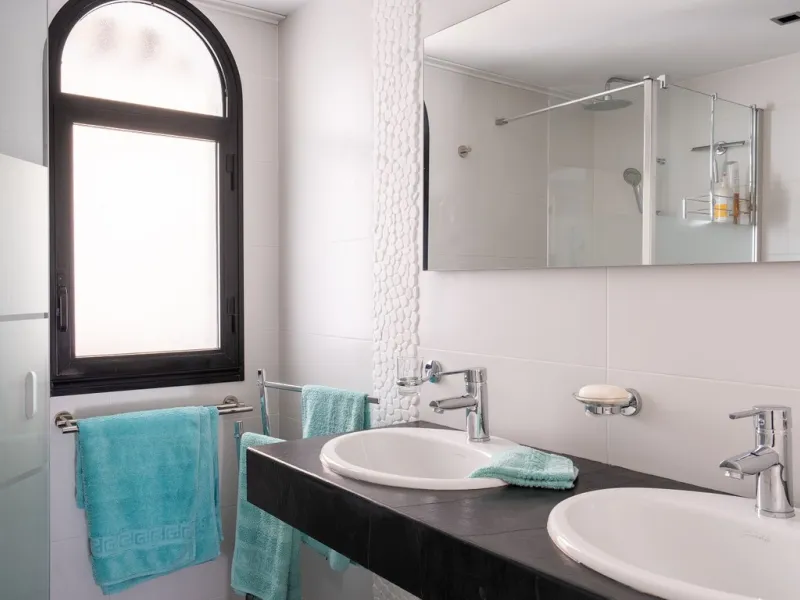 Elegant Beachside Townhouse in Sought-After Costalita