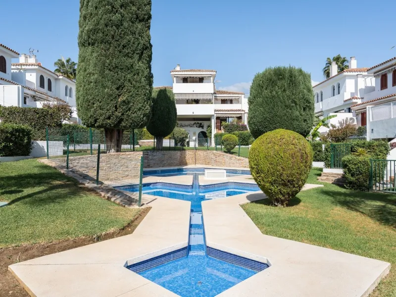 Elegant Beachside Townhouse in Sought-After Costalita
