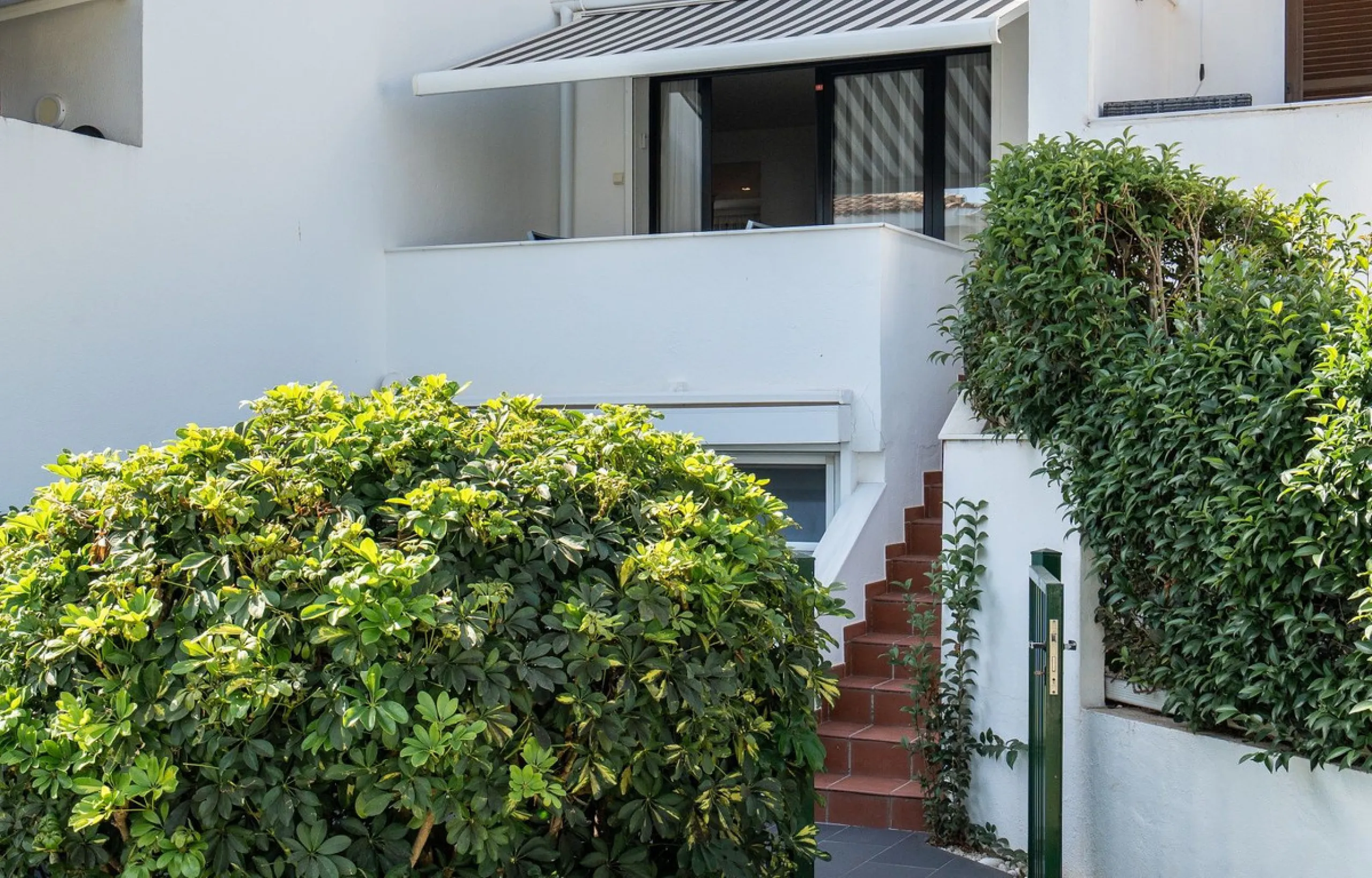 Elegant Beachside Townhouse in Sought-After Costalita