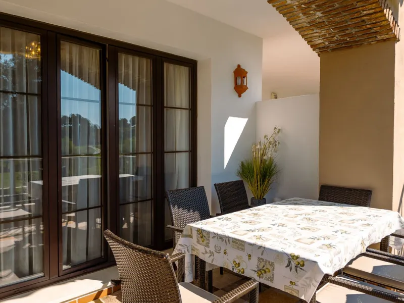 First-Line Golf 3-Bedroom Apartment in La Torre, Los Arqueros Golf