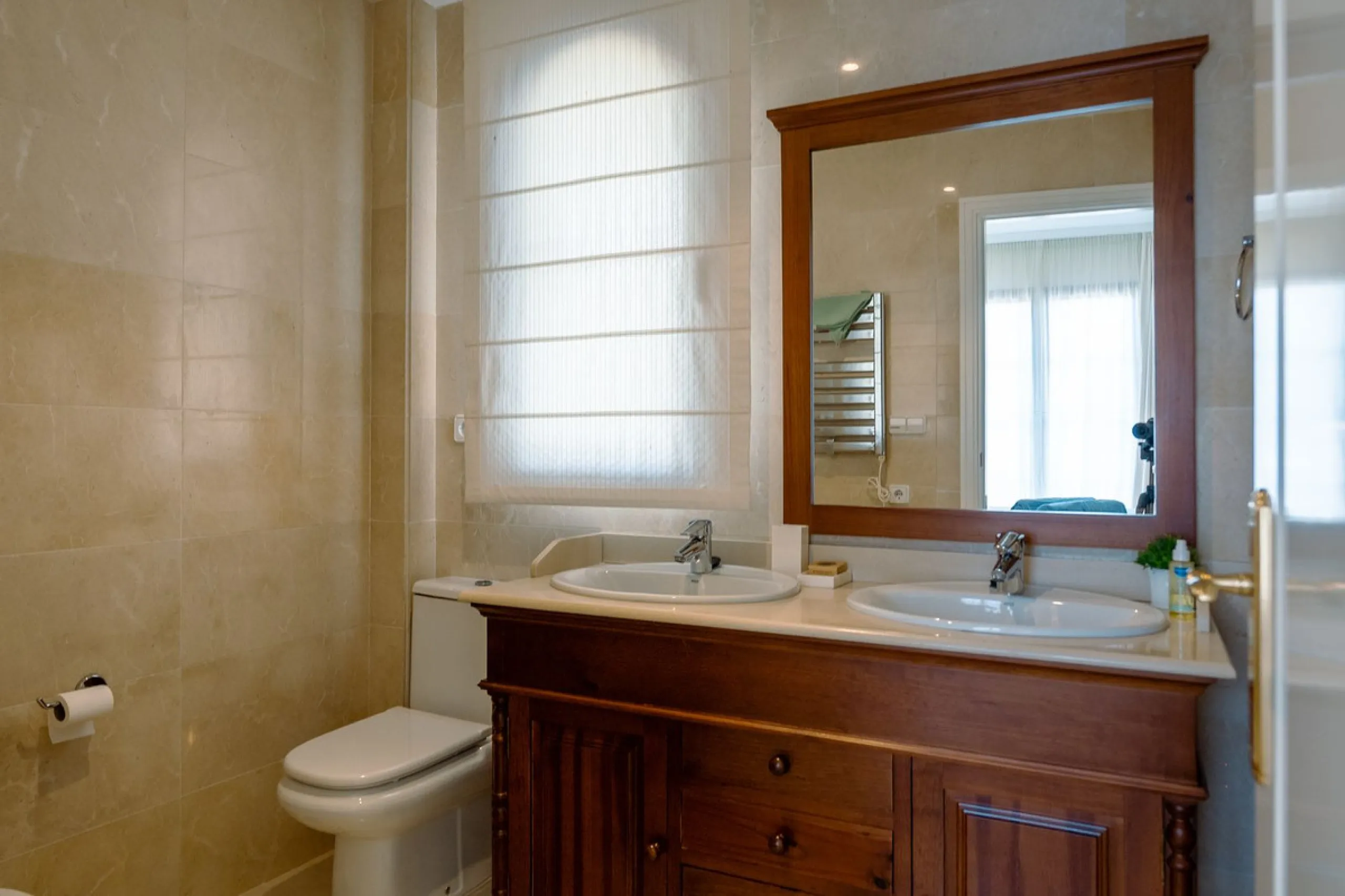 First-Line Golf 3-Bedroom Apartment in La Torre, Los Arqueros Golf