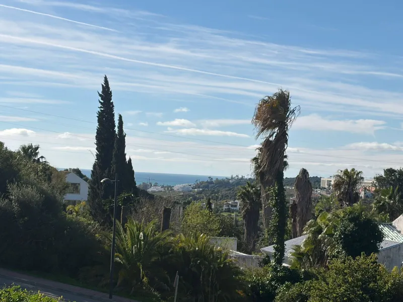 Plot with approved licence to Build Your Dream Villa in Valle Romano