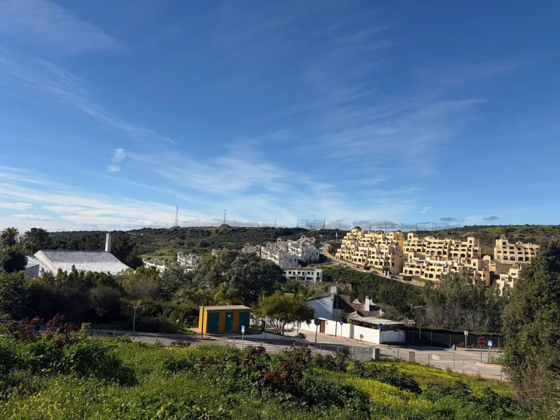 Plot with approved licence to Build Your Dream Villa in Valle Romano