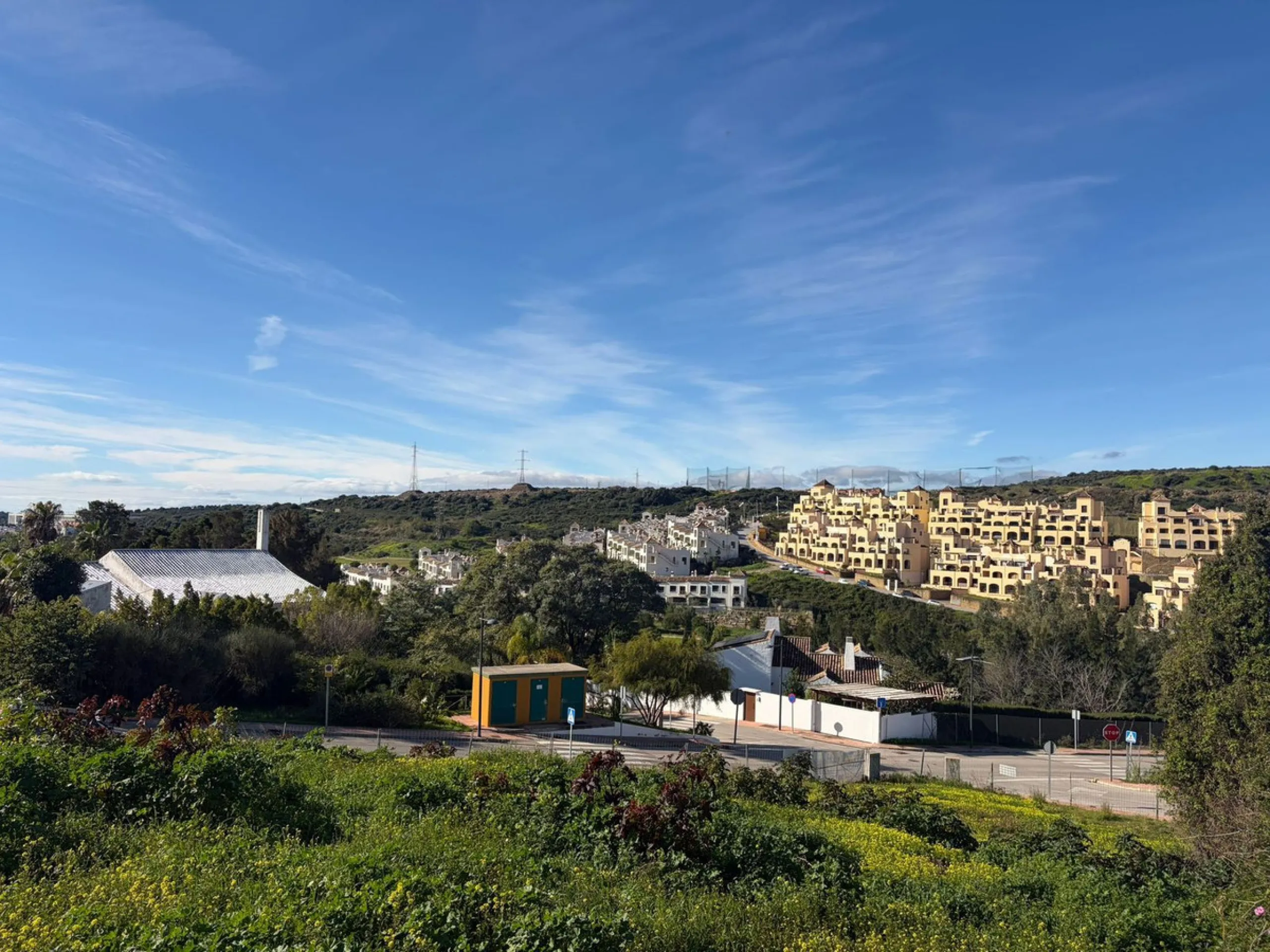 Plot with approved licence to Build Your Dream Villa in Valle Romano