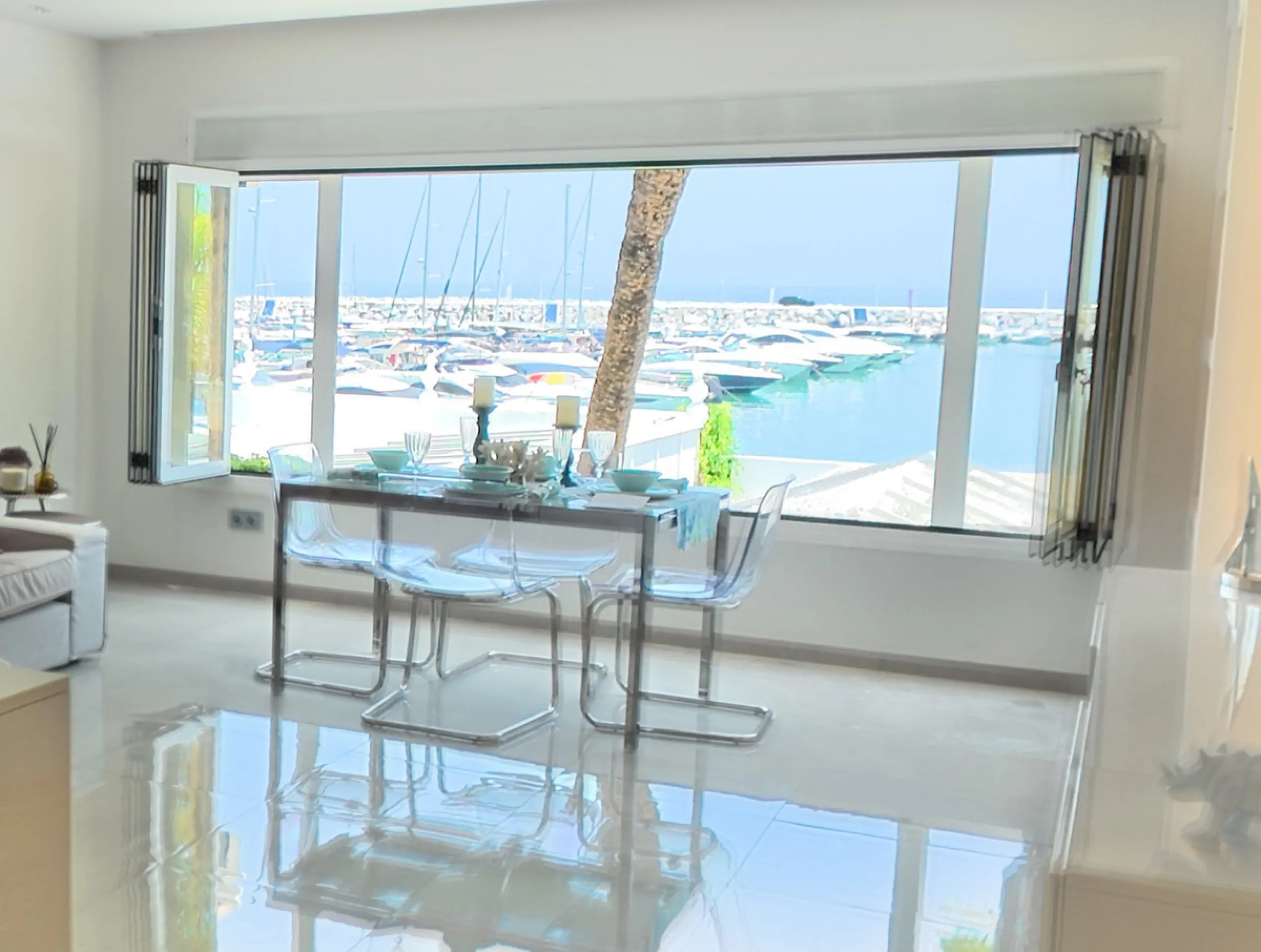 Apartment - Middle Floor Apartment в продаже в Marbella, Málaga. В доме 2 спален и 3 ванных комнат. Площадь дома 81 м²