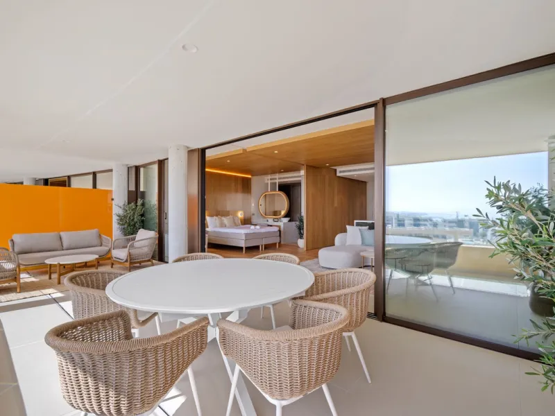 Apartment - Middle Floor Apartment в продаже в Fuengirola, Málaga. В доме 3 спален и 2 ванных комнат. Площадь дома 110 м²