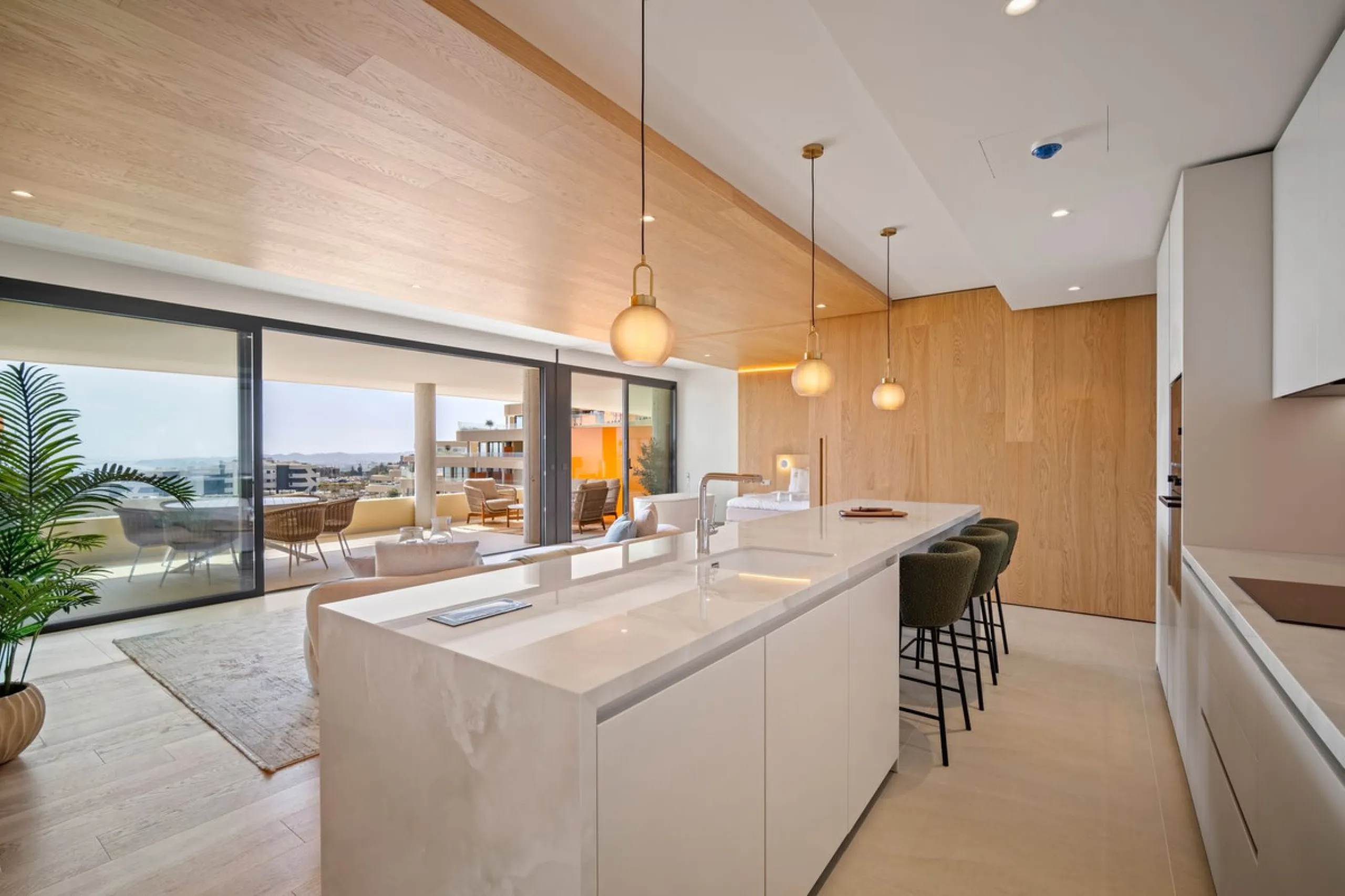 Apartment - Middle Floor Apartment в продаже в Fuengirola, Málaga. В доме 3 спален и 2 ванных комнат. Площадь дома 110 м²
