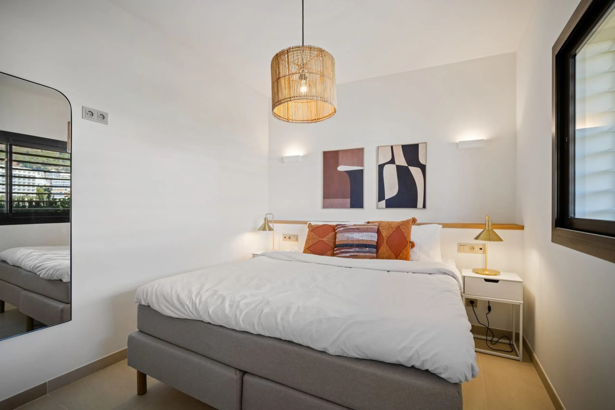 Apartment - Middle Floor Apartment в продаже в Fuengirola, Málaga. В доме 3 спален и 2 ванных комнат. Площадь дома 110 м²
