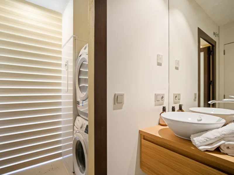 Apartment - Middle Floor Apartment в продаже в Fuengirola, Málaga. В доме 3 спален и 2 ванных комнат. Площадь дома 110 м²