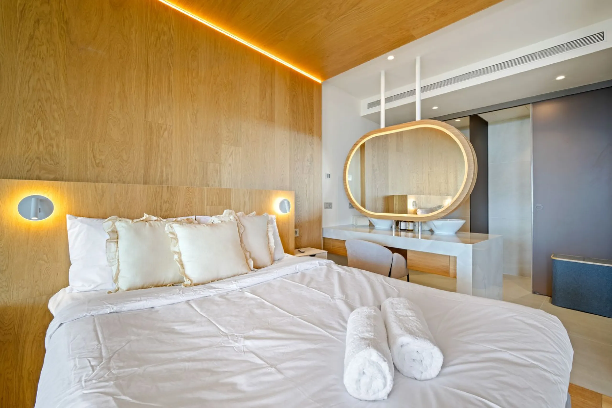 Apartment - Middle Floor Apartment в продаже в Fuengirola, Málaga. В доме 3 спален и 2 ванных комнат. Площадь дома 110 м²