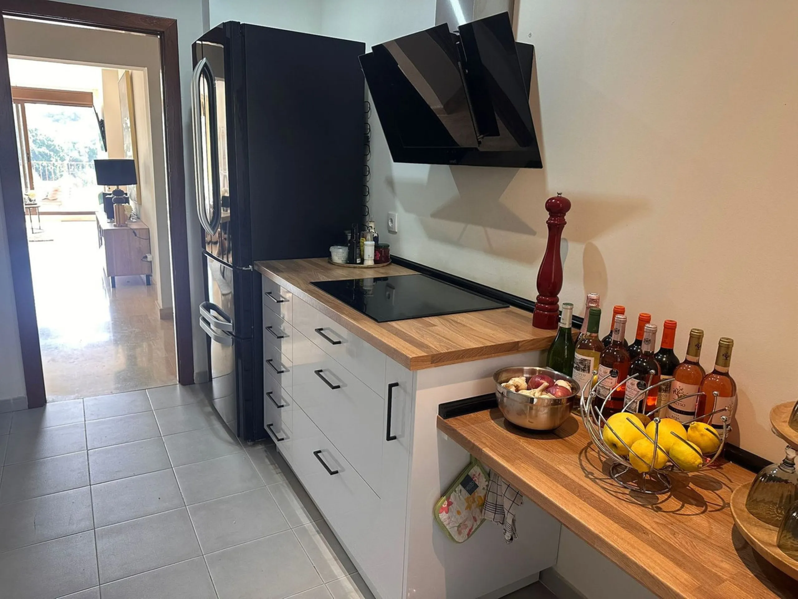 Opportunity! Penthouse on 1st line Azata Golf in Estepona fully furnished and equipped - ready to move in or rent out.