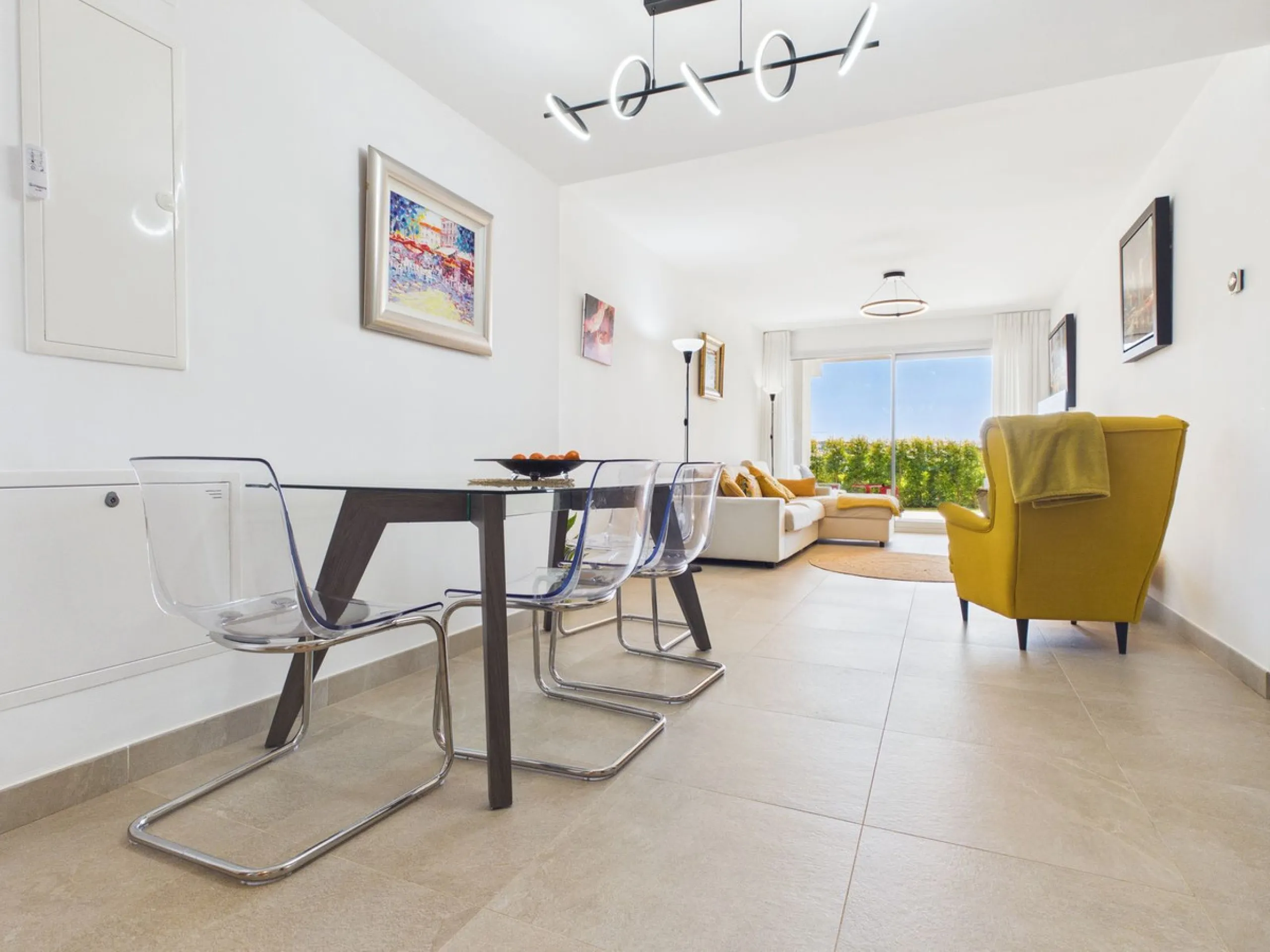 Modern 2-Bedroom Ground Floor Apartment – Sunny Golf, Estepona