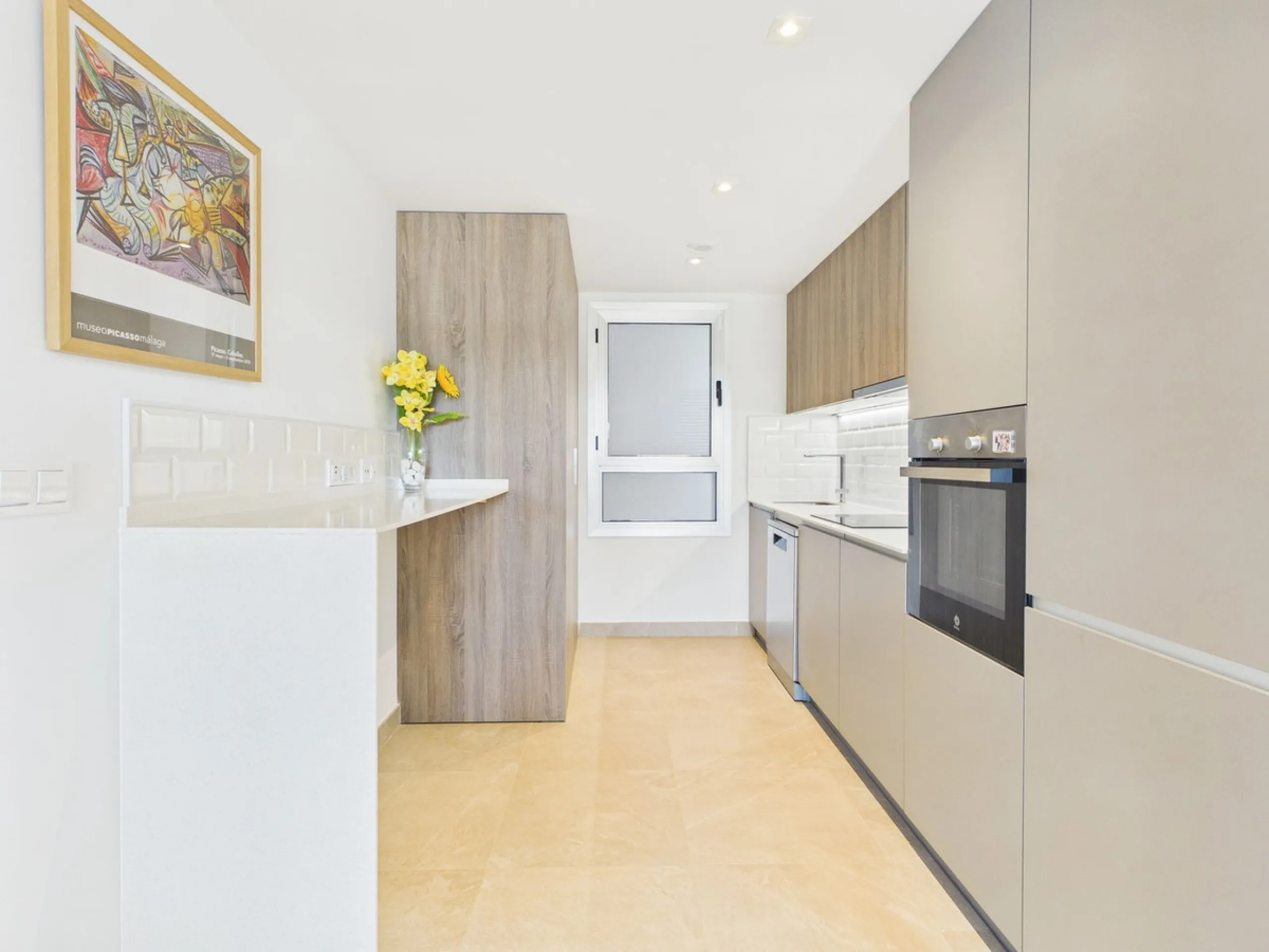 Modern 2-Bedroom Ground Floor Apartment – Sunny Golf, Estepona