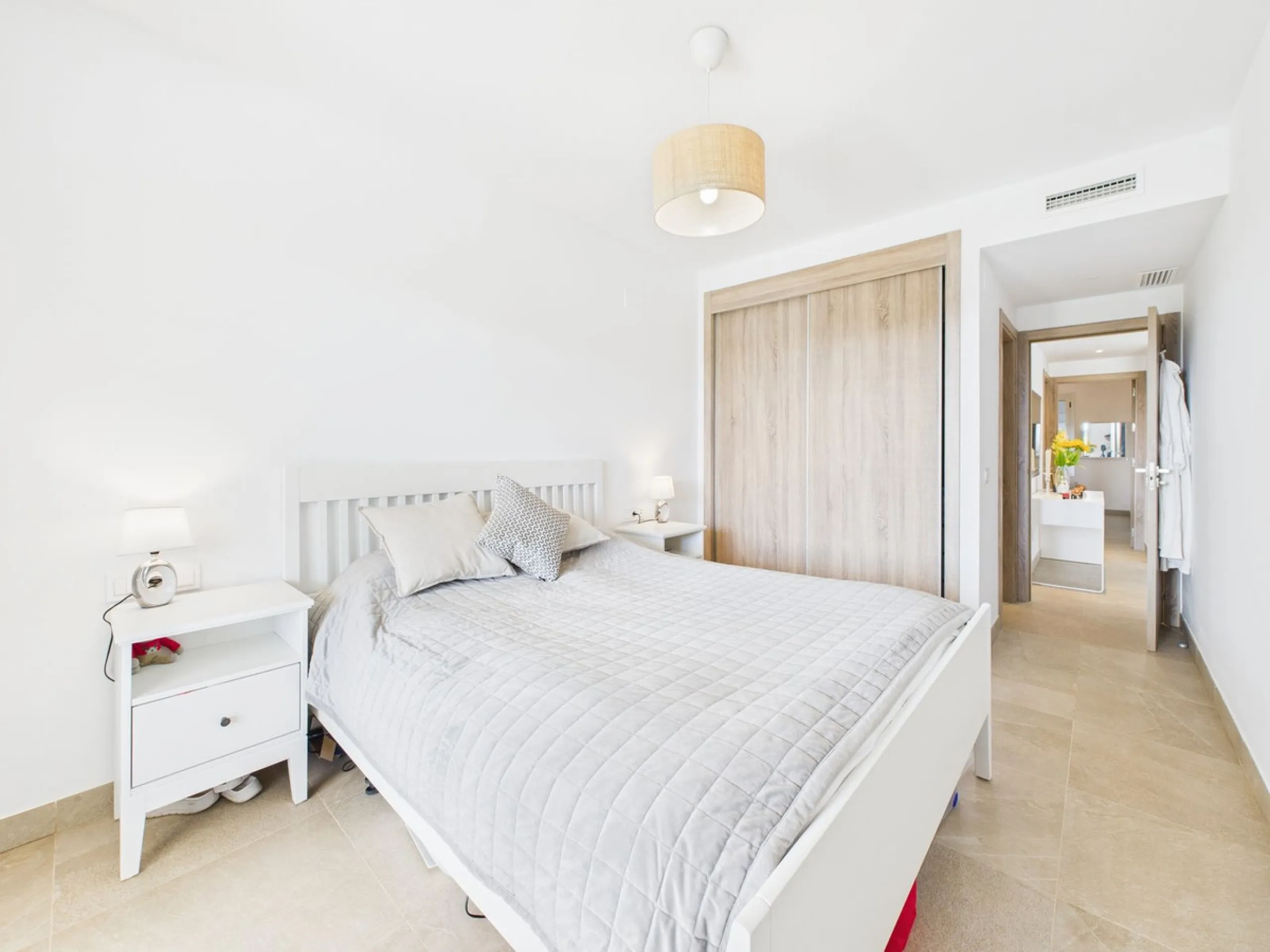 Modern 2-Bedroom Ground Floor Apartment – Sunny Golf, Estepona