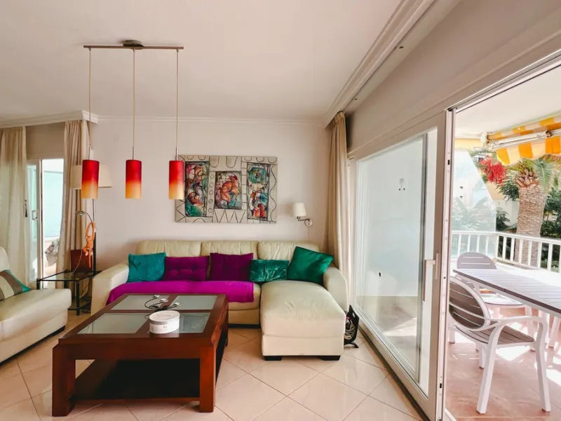 Apartment - Middle Floor Apartment в продаже в Mijas, Málaga. В доме 2 спален и 1 ванных комнат. Площадь дома 70 м²
