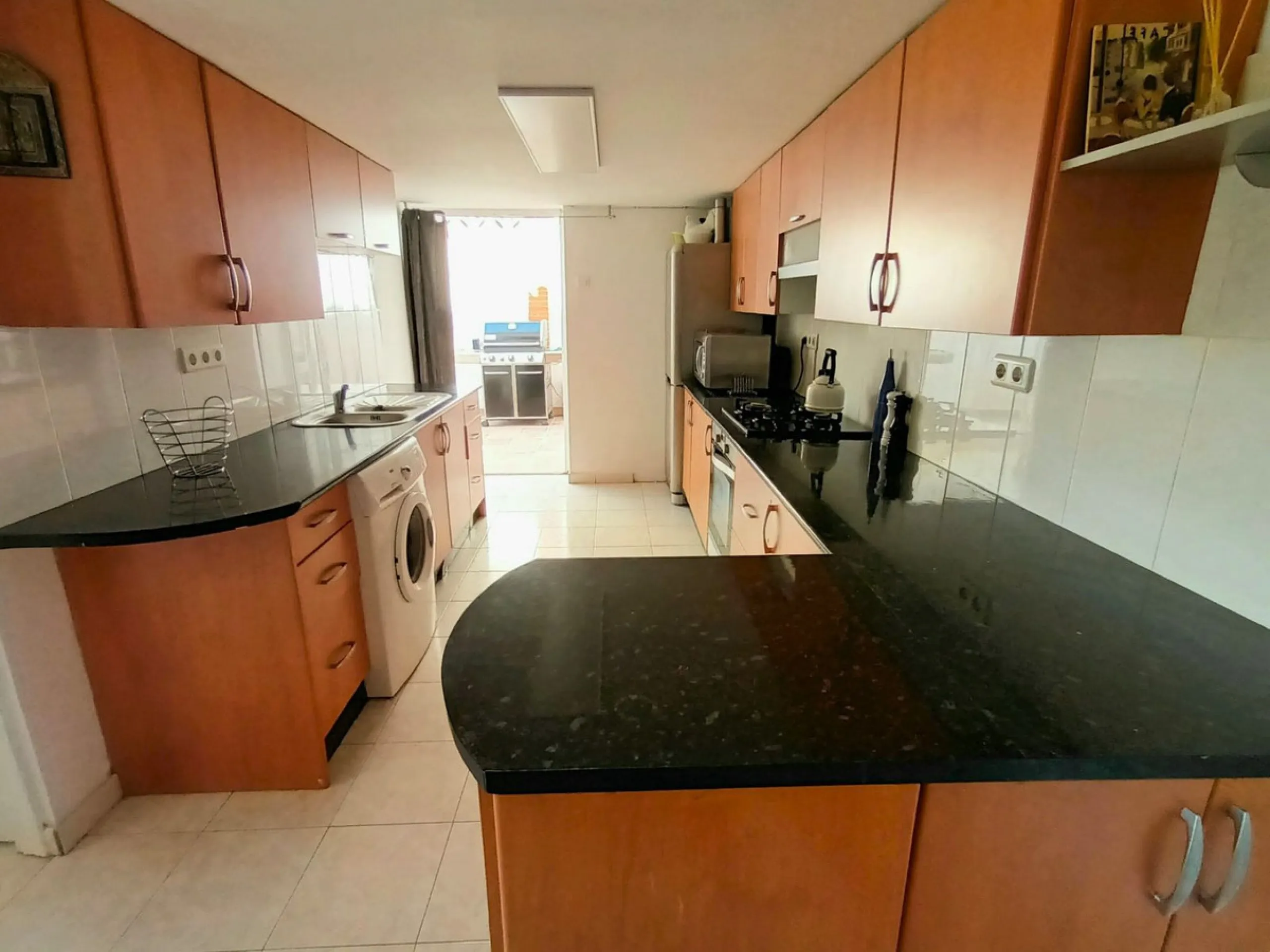 Excellent detached villa with private pool in a very convenient location between Arroyo de la Miel town centre and the motorway, giving easy access to Malaga.  The area is quiet and residential, and easy walking distance to the Norwegian School and the CE