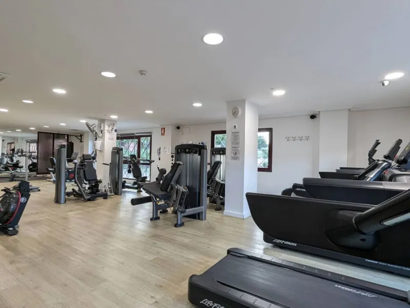 Apartment - Ground Floor Apartment в продаже в Marbella, Málaga. В доме 2 спален и 2 ванных комнат. Площадь дома 136 м²