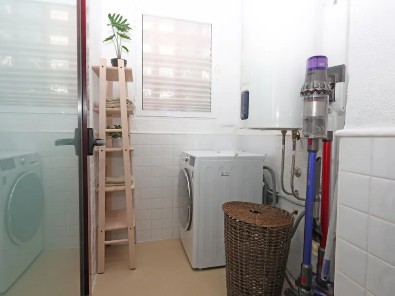 Apartment - Ground Floor Apartment в продаже в Marbella, Málaga. В доме 2 спален и 2 ванных комнат. Площадь дома 136 м²