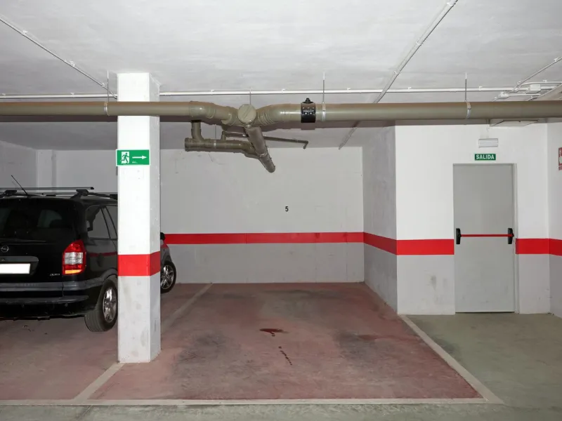 Apartment - Ground Floor Apartment в продаже в Marbella, Málaga. В доме 2 спален и 2 ванных комнат. Площадь дома 136 м²