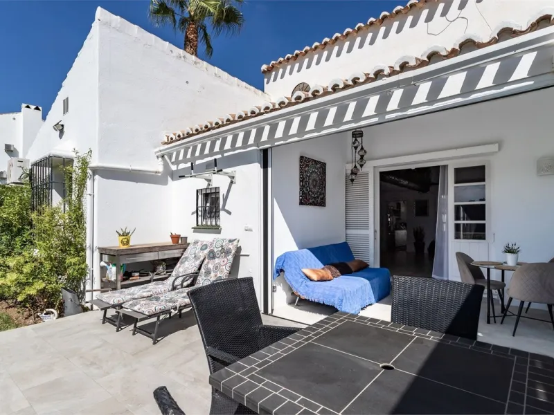 House - Townhouse в продаже в Mijas, Málaga. В доме 2 спален и 2 ванных комнат. Площадь дома 120 м²