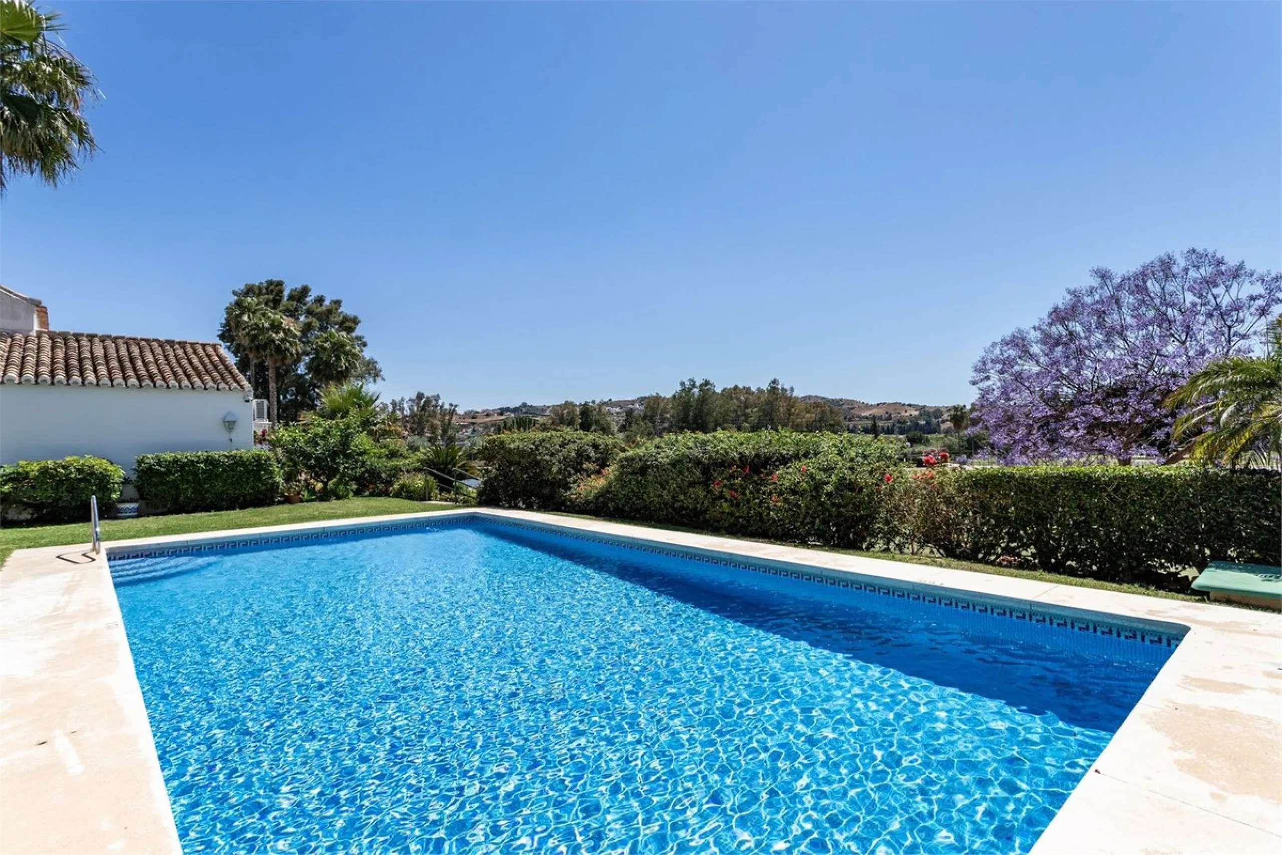 House - Townhouse в продаже в Mijas, Málaga. В доме 2 спален и 2 ванных комнат. Площадь дома 120 м²