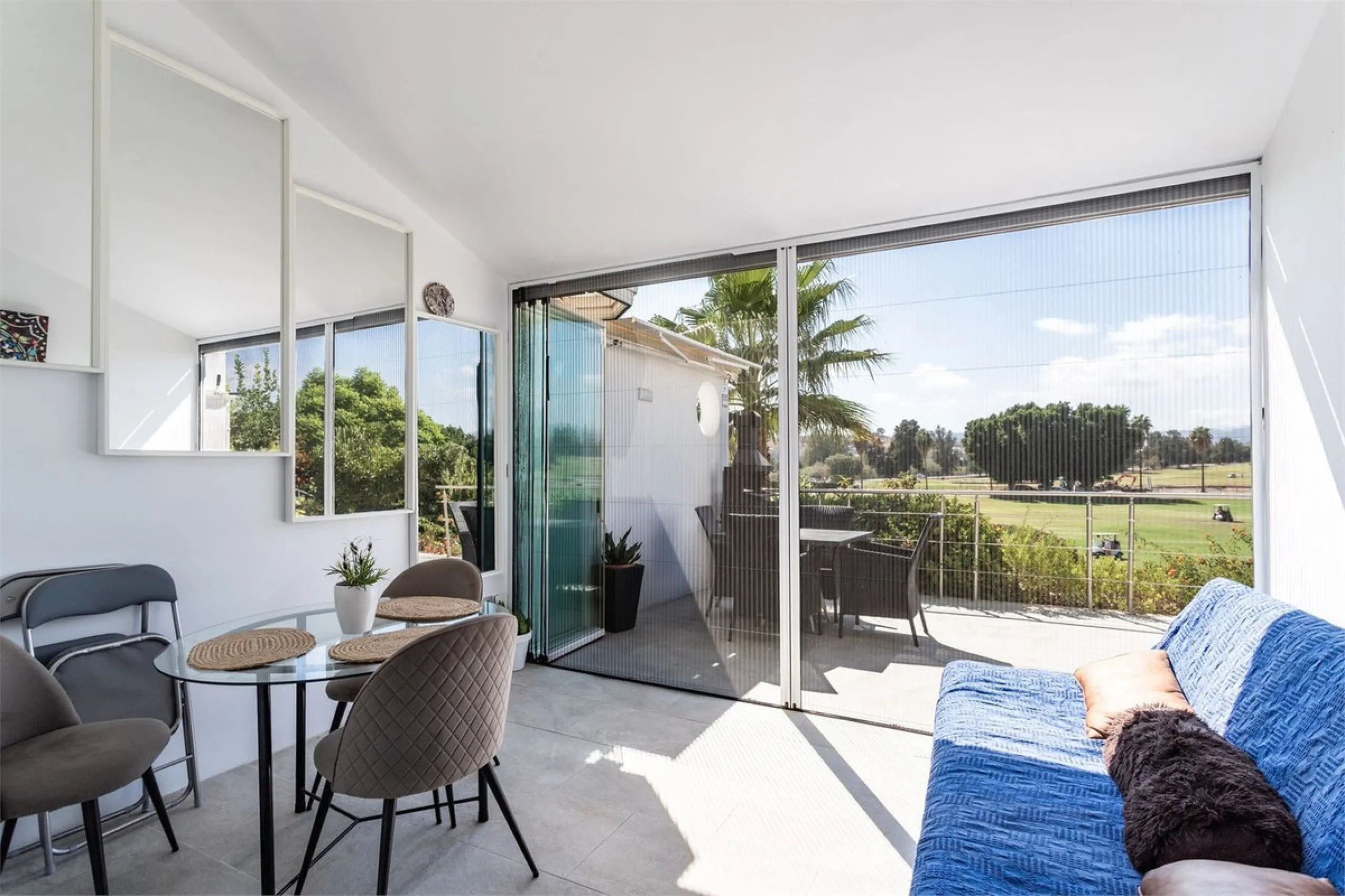 House - Townhouse в продаже в Mijas, Málaga. В доме 2 спален и 2 ванных комнат. Площадь дома 120 м²