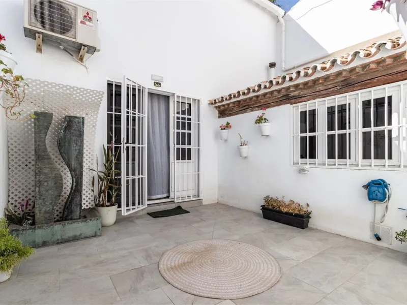 House - Townhouse в продаже в Mijas, Málaga. В доме 2 спален и 2 ванных комнат. Площадь дома 120 м²
