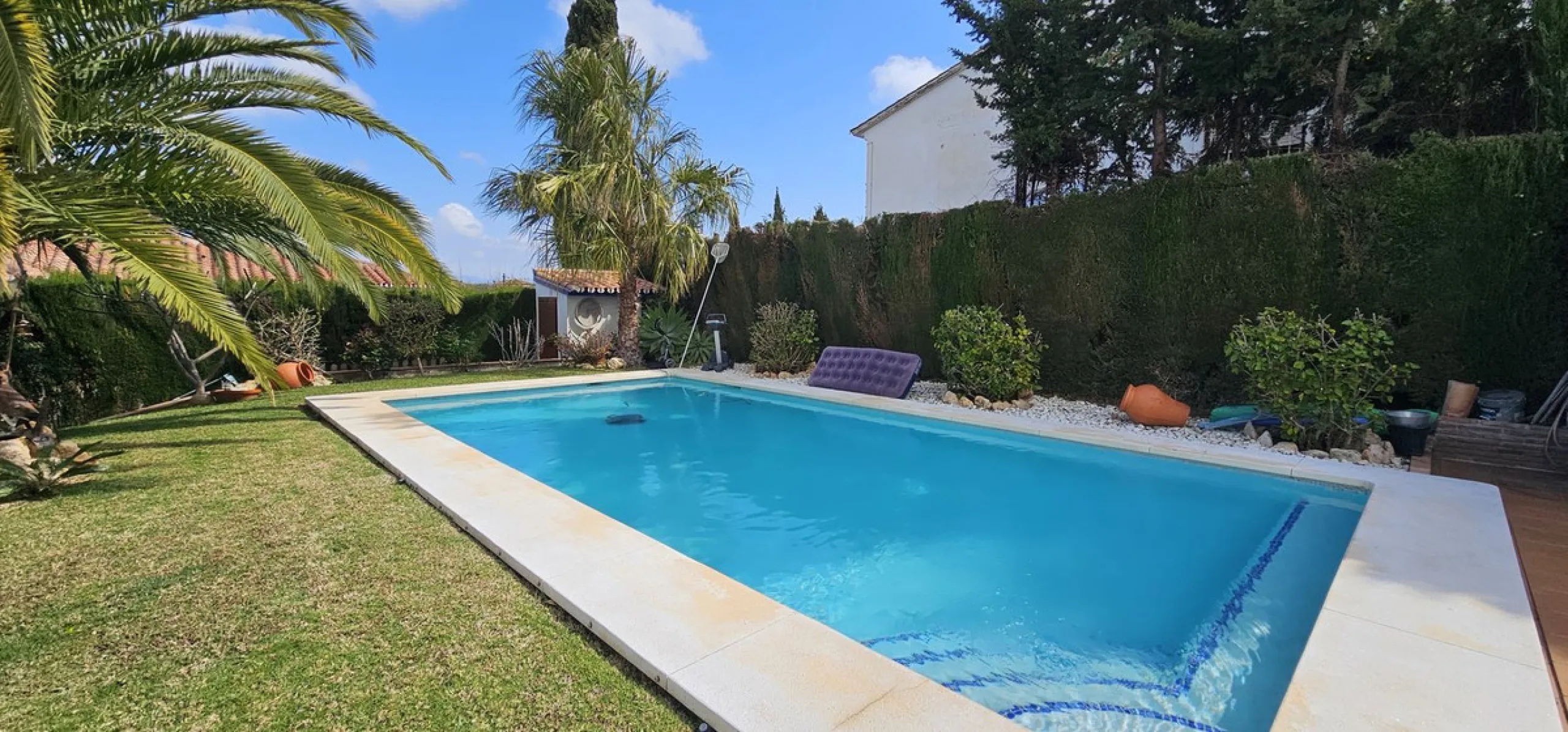 Completely renovated single-story villa in Los Manantiales, Alhaurín de la Torre.