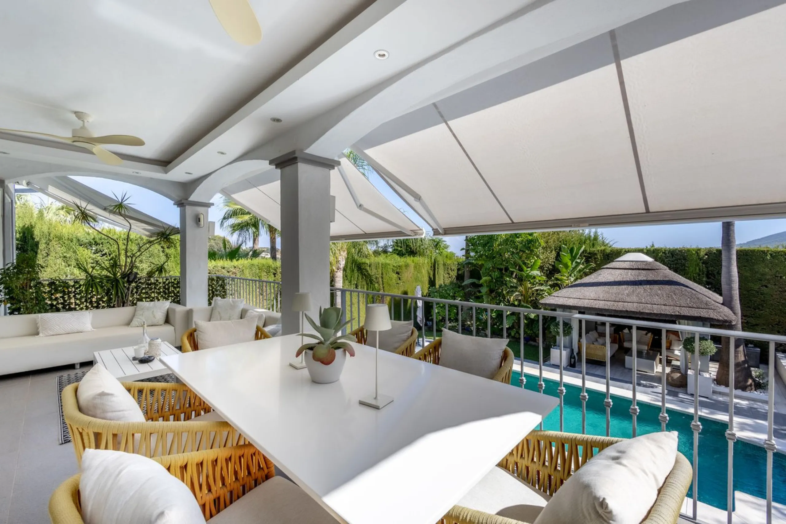 STUNNING SIX BEDROOM FULLY REFORMED AND UPGRADED VILLA.