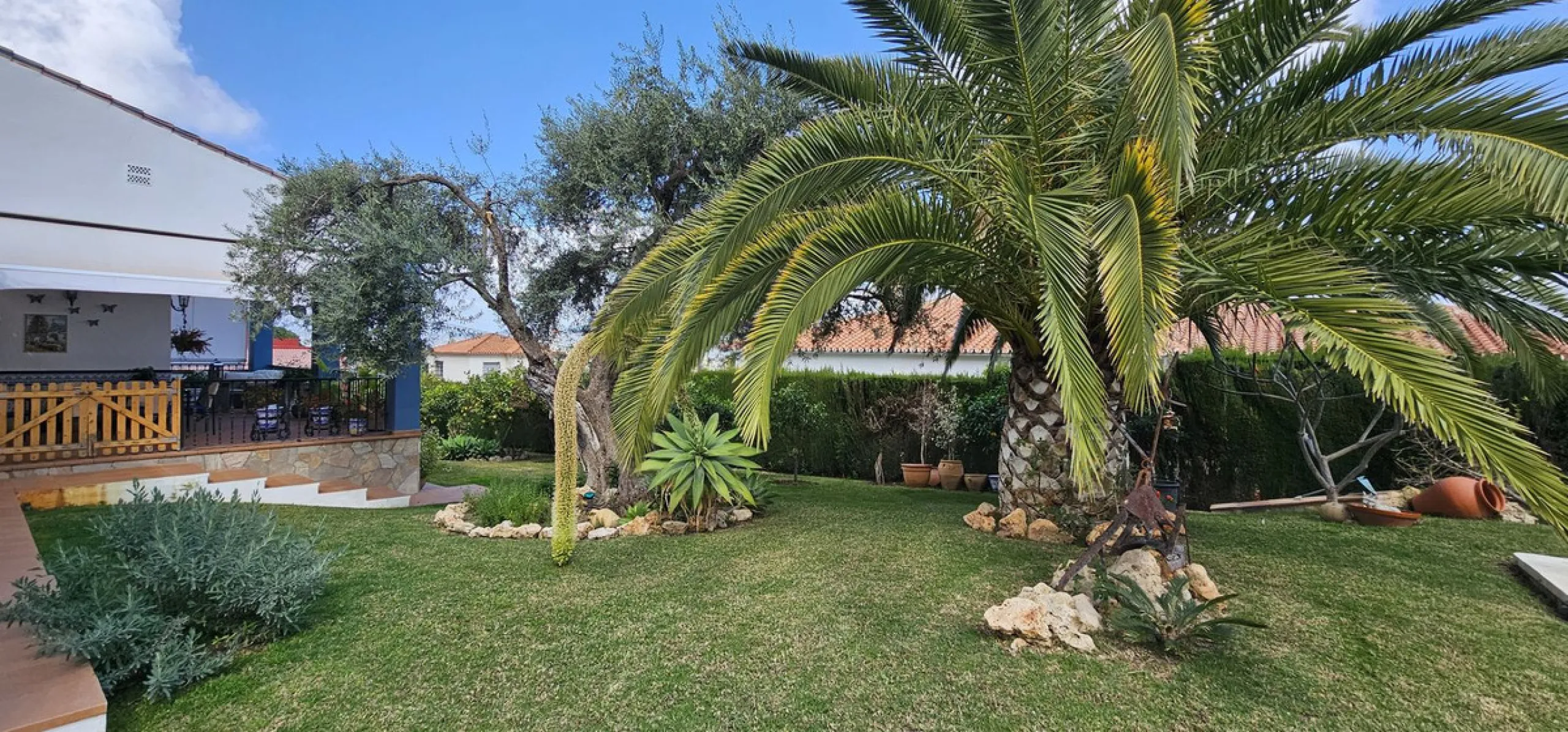 Completely renovated single-story villa in Los Manantiales, Alhaurín de la Torre.