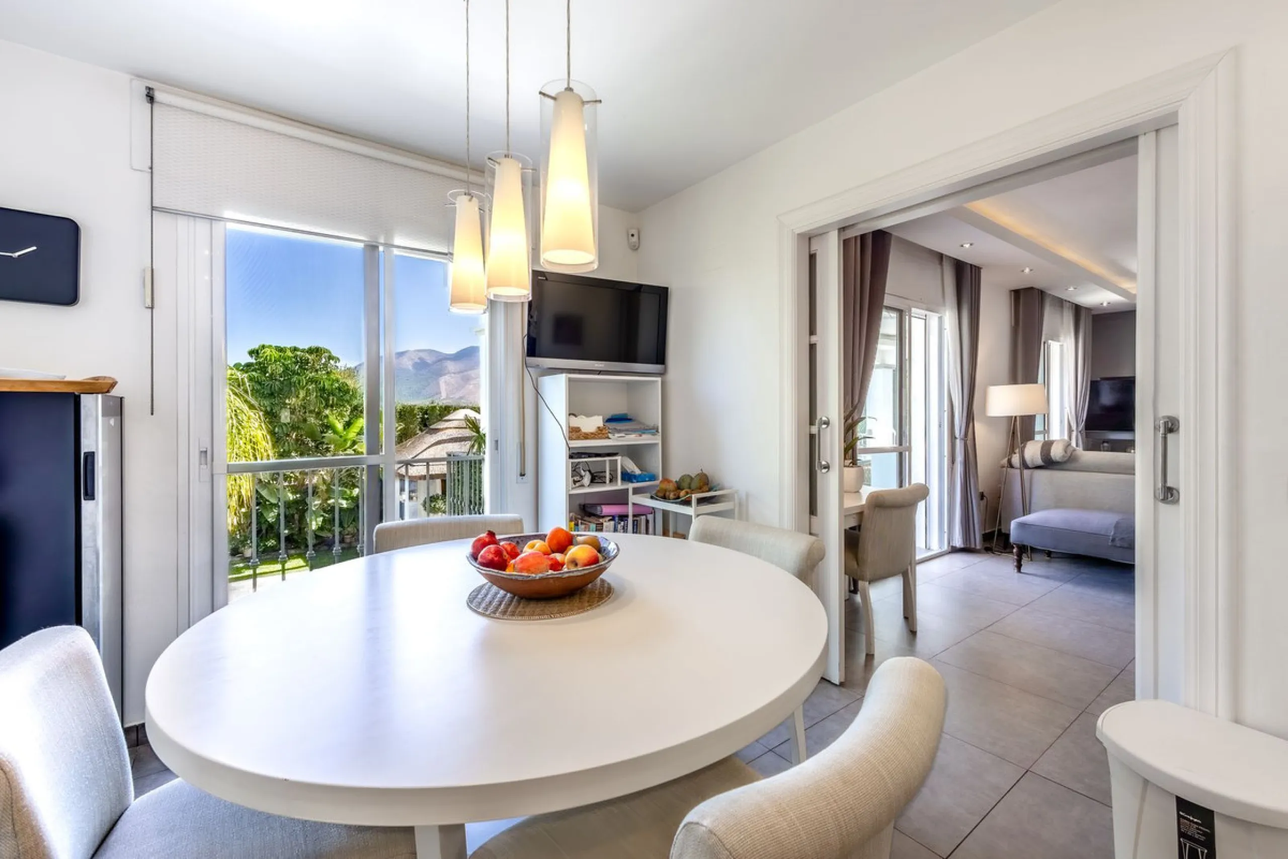STUNNING SIX BEDROOM FULLY REFORMED AND UPGRADED VILLA.