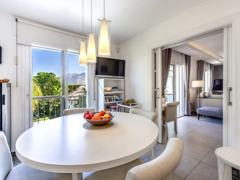 STUNNING SIX BEDROOM FULLY REFORMED AND UPGRADED VILLA.
