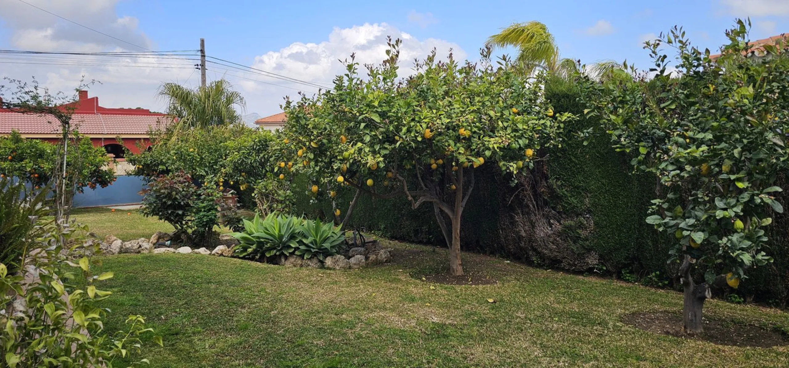 Completely renovated single-story villa in Los Manantiales, Alhaurín de la Torre.