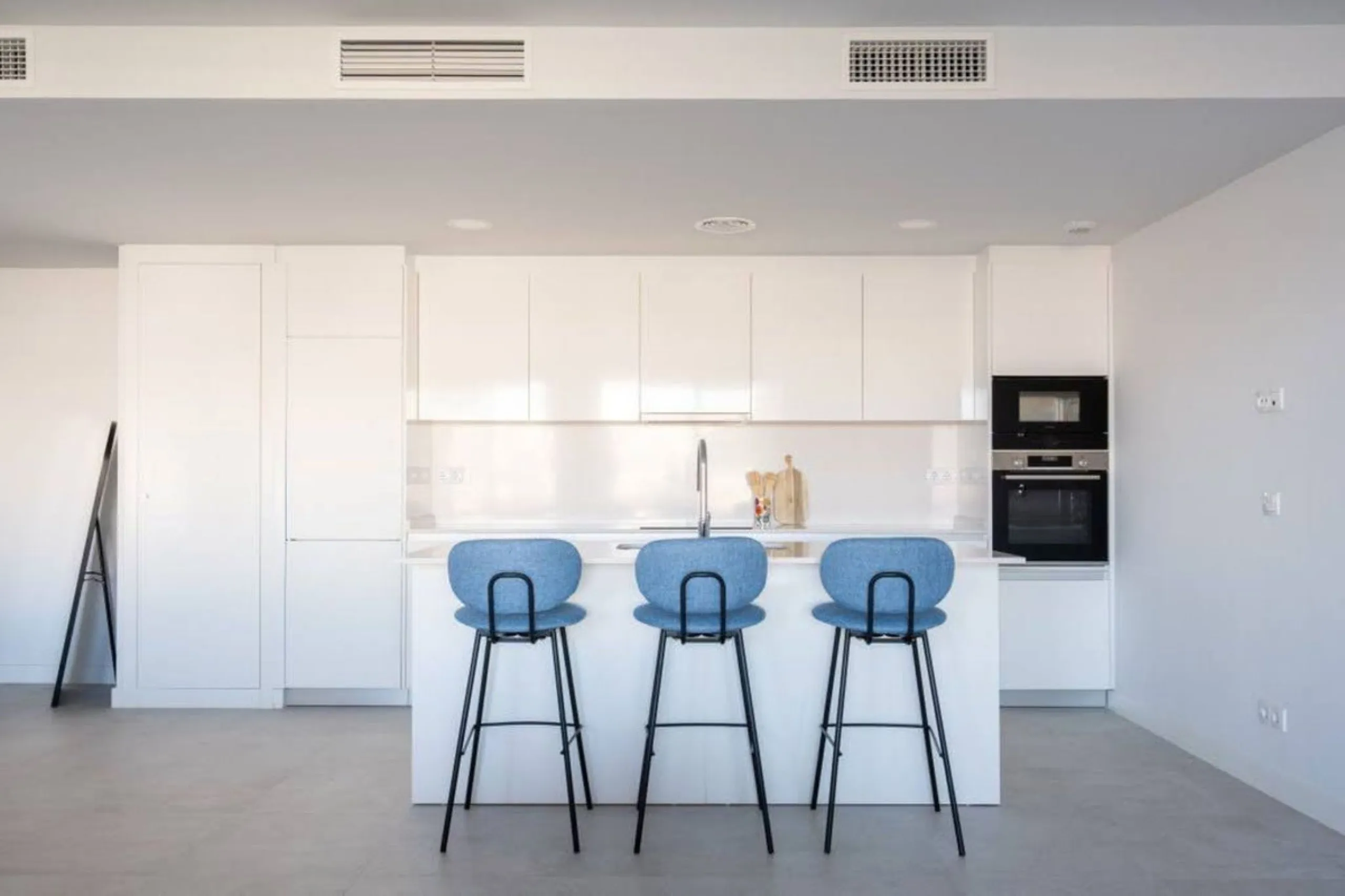 Stilvolle und moderne 3-Zimmer-Wohnung in Las mesas II homes – Wiederverkauf