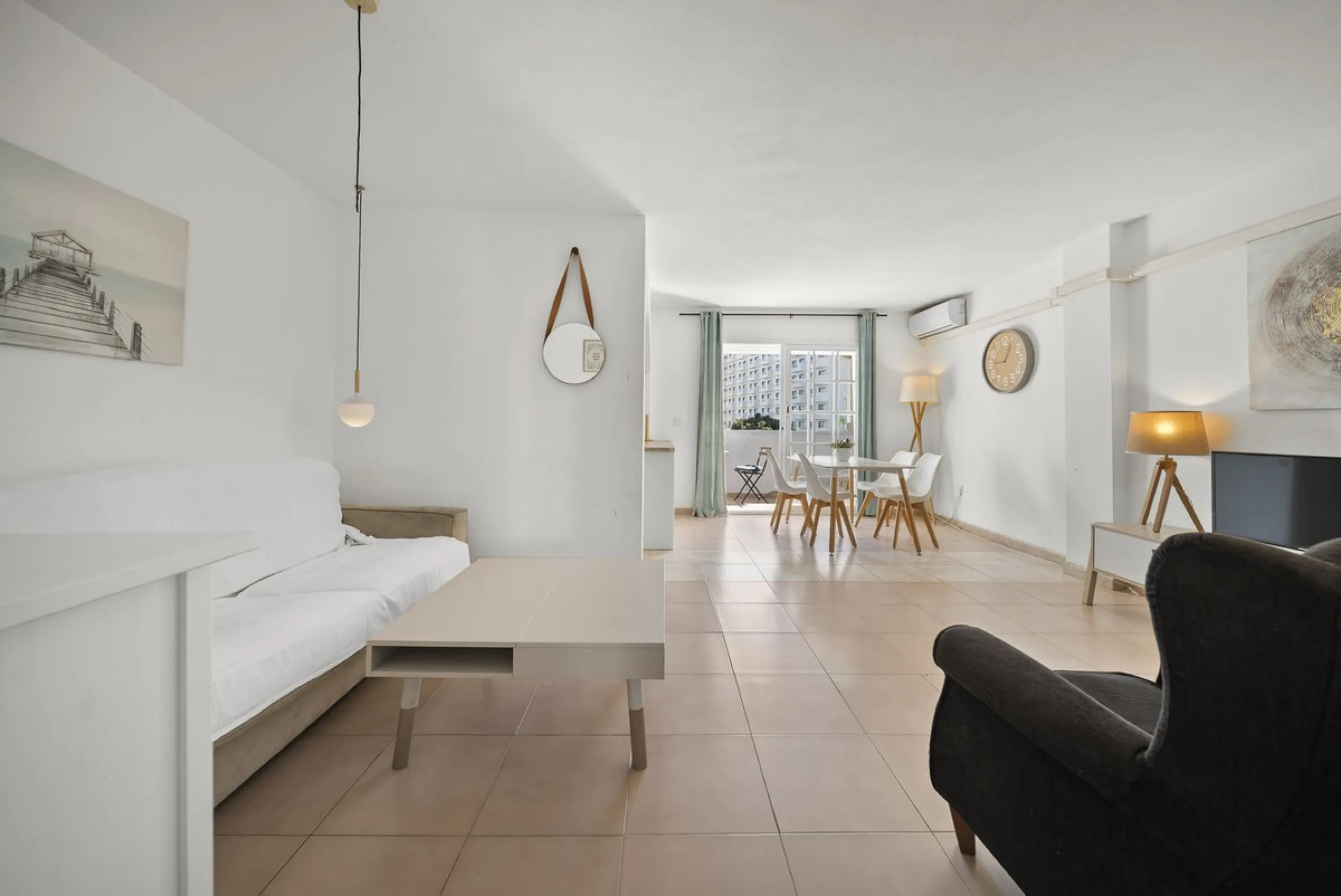 Modern 1-Bedroom Apartment with Stunning Sea, Pool & Garden Views – Montemar