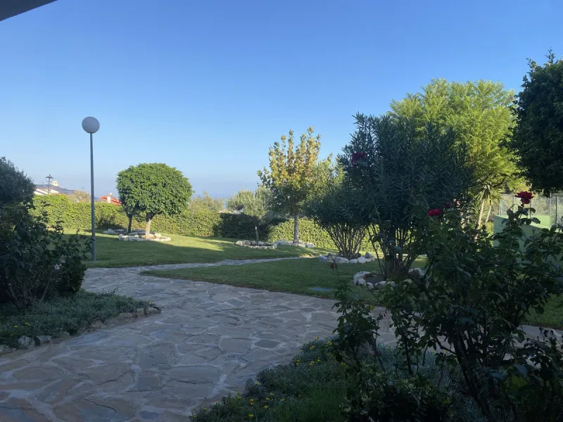 JUST REDUCED! NOW €340,000!