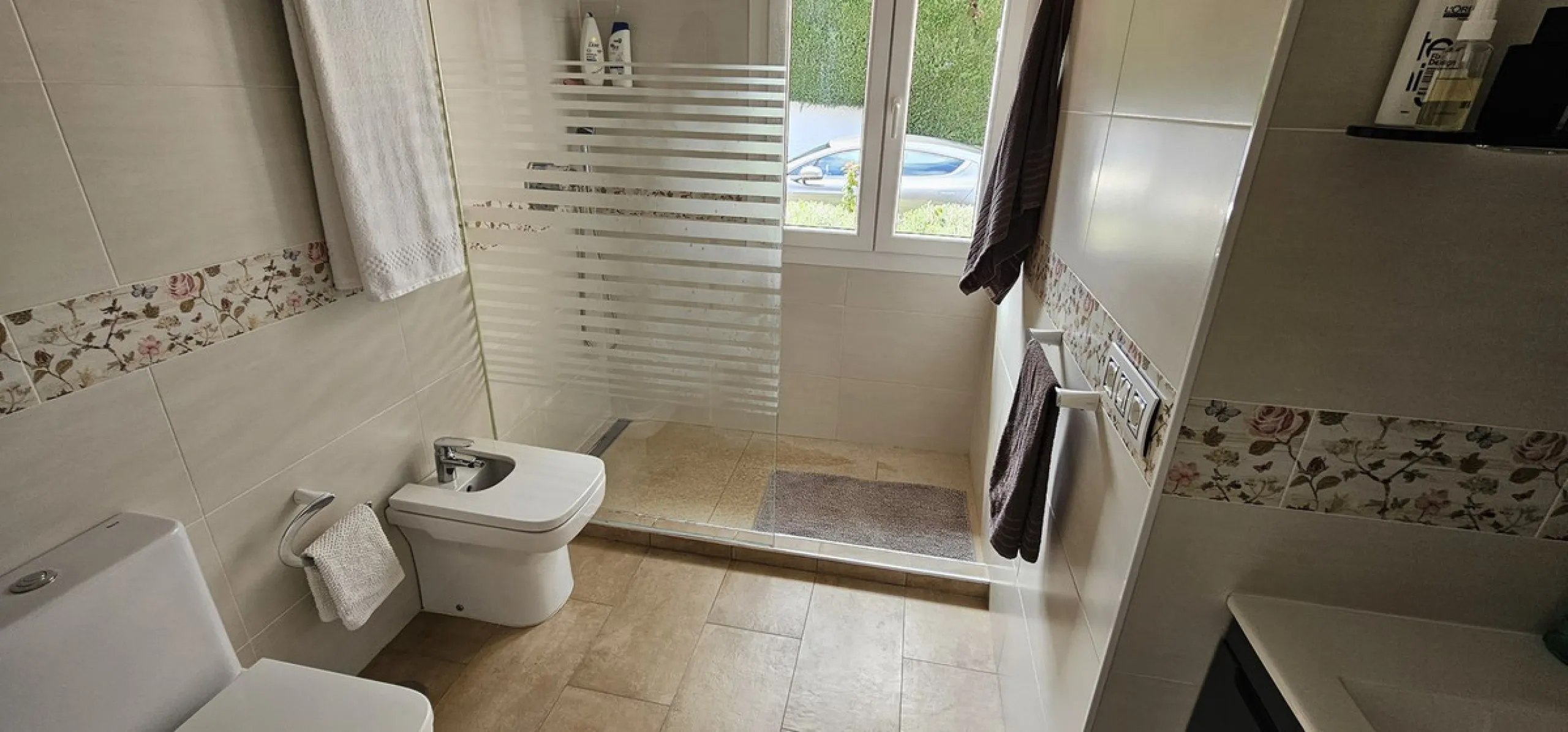 Completely renovated single-story villa in Los Manantiales, Alhaurín de la Torre.