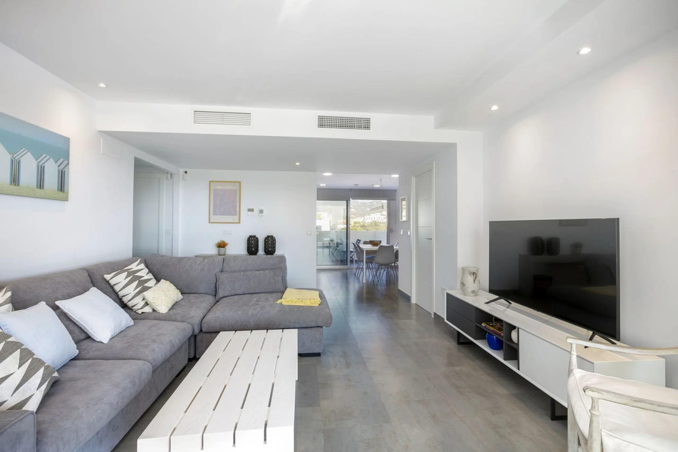 Elegant Two-Bedroom Penthouse with Panoramic Views
