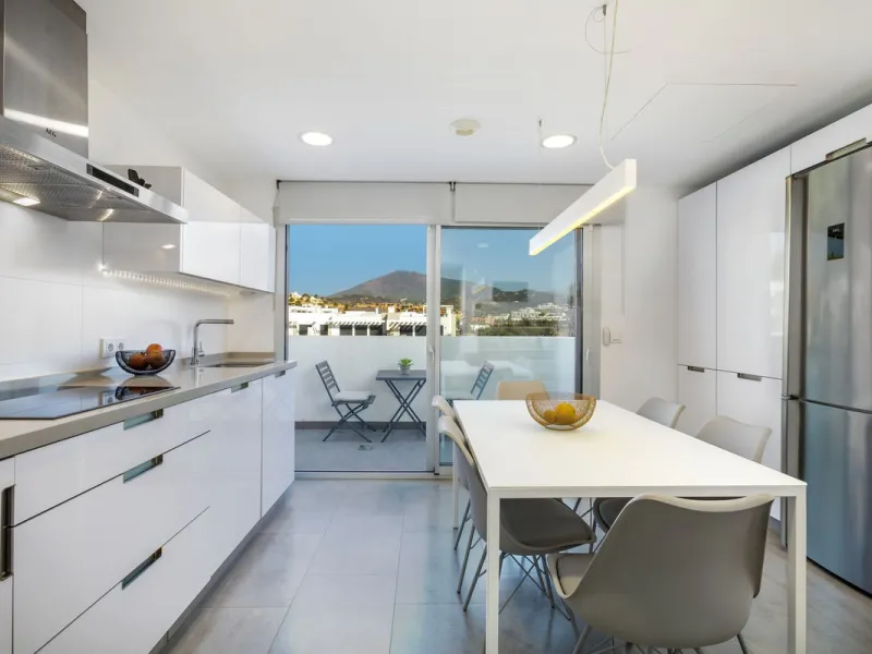 Elegant Two-Bedroom Penthouse with Panoramic Views