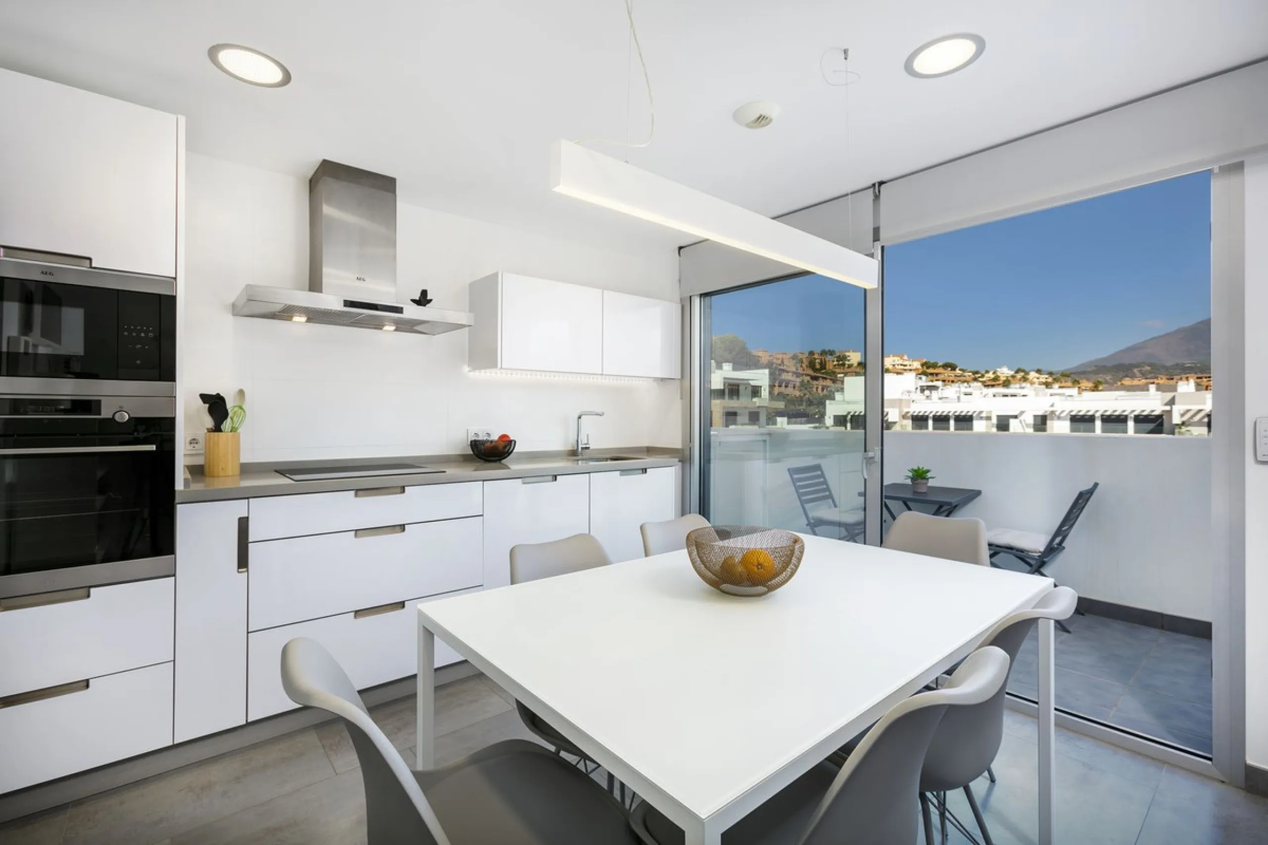Elegant Two-Bedroom Penthouse with Panoramic Views