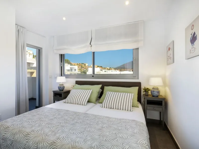 Elegant Two-Bedroom Penthouse with Panoramic Views