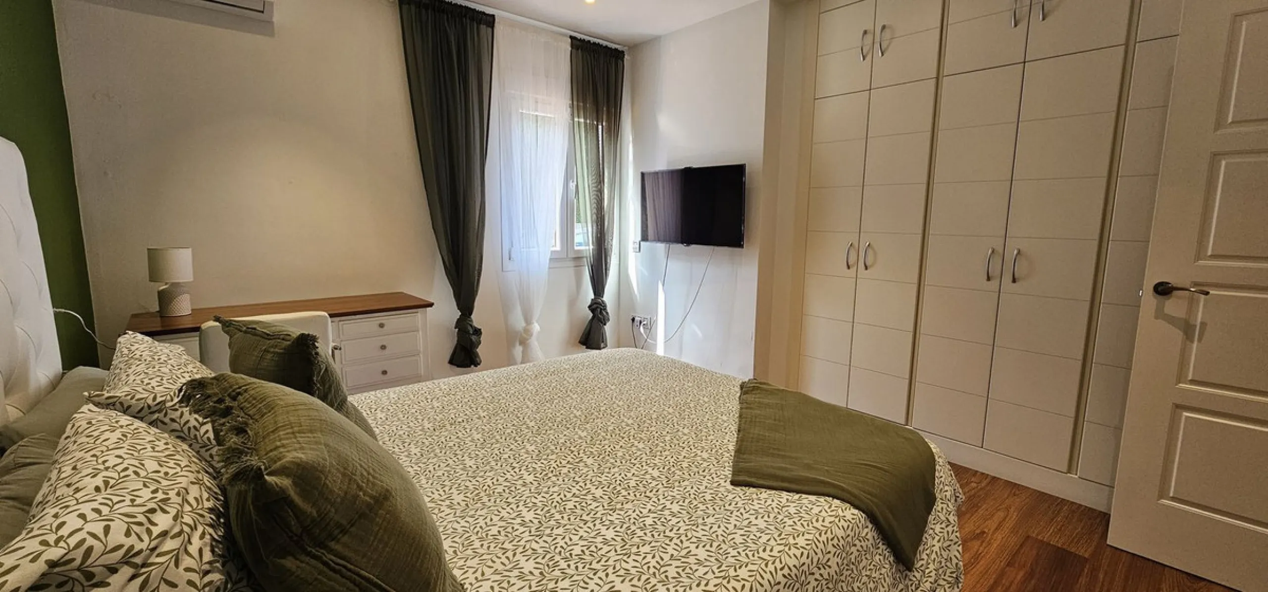 Completely renovated single-story villa in Los Manantiales, Alhaurín de la Torre.