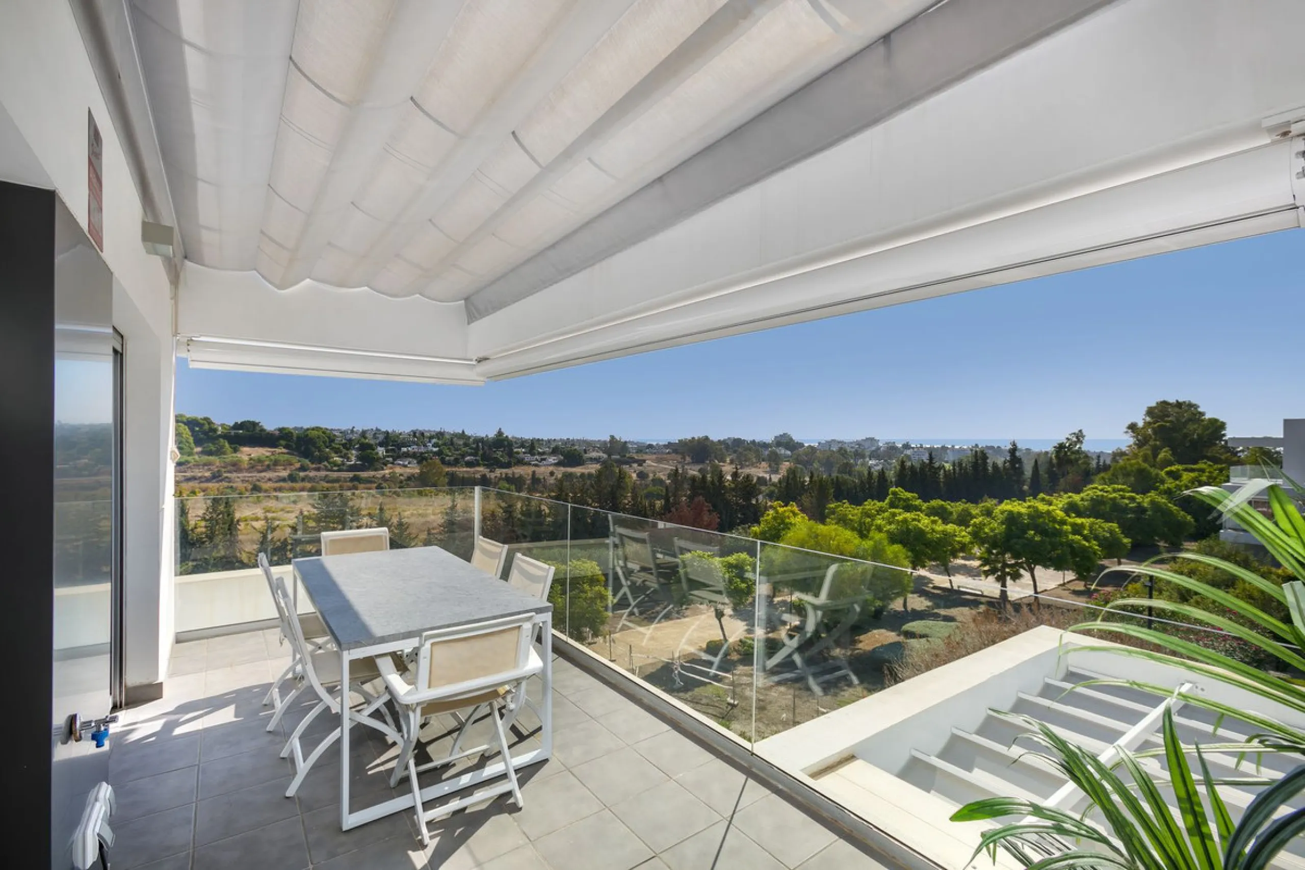 Elegant Two-Bedroom Penthouse with Panoramic Views