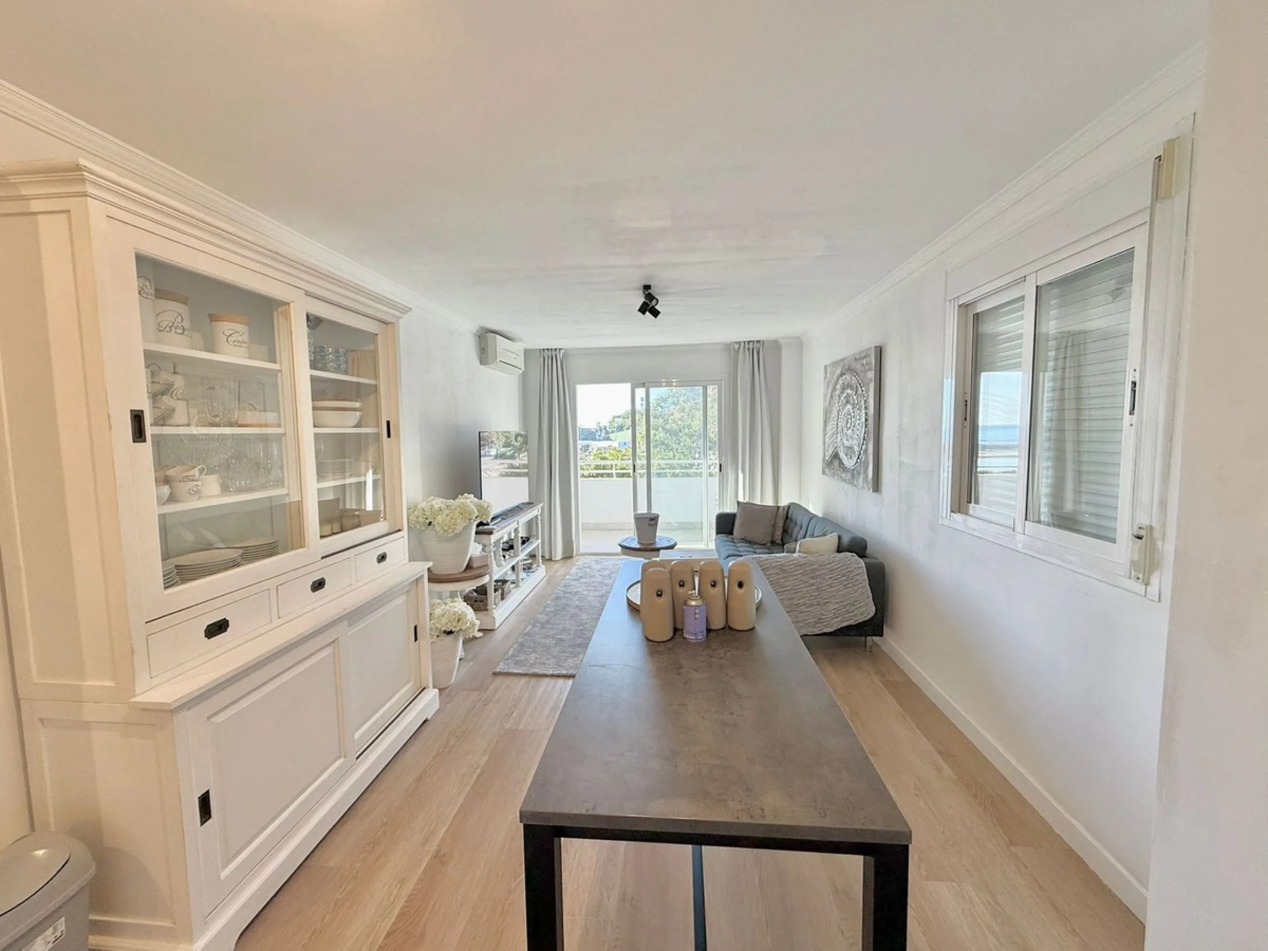 Exclusive renovated apartment with views of the sea and Sohail Castle – Fuengirola