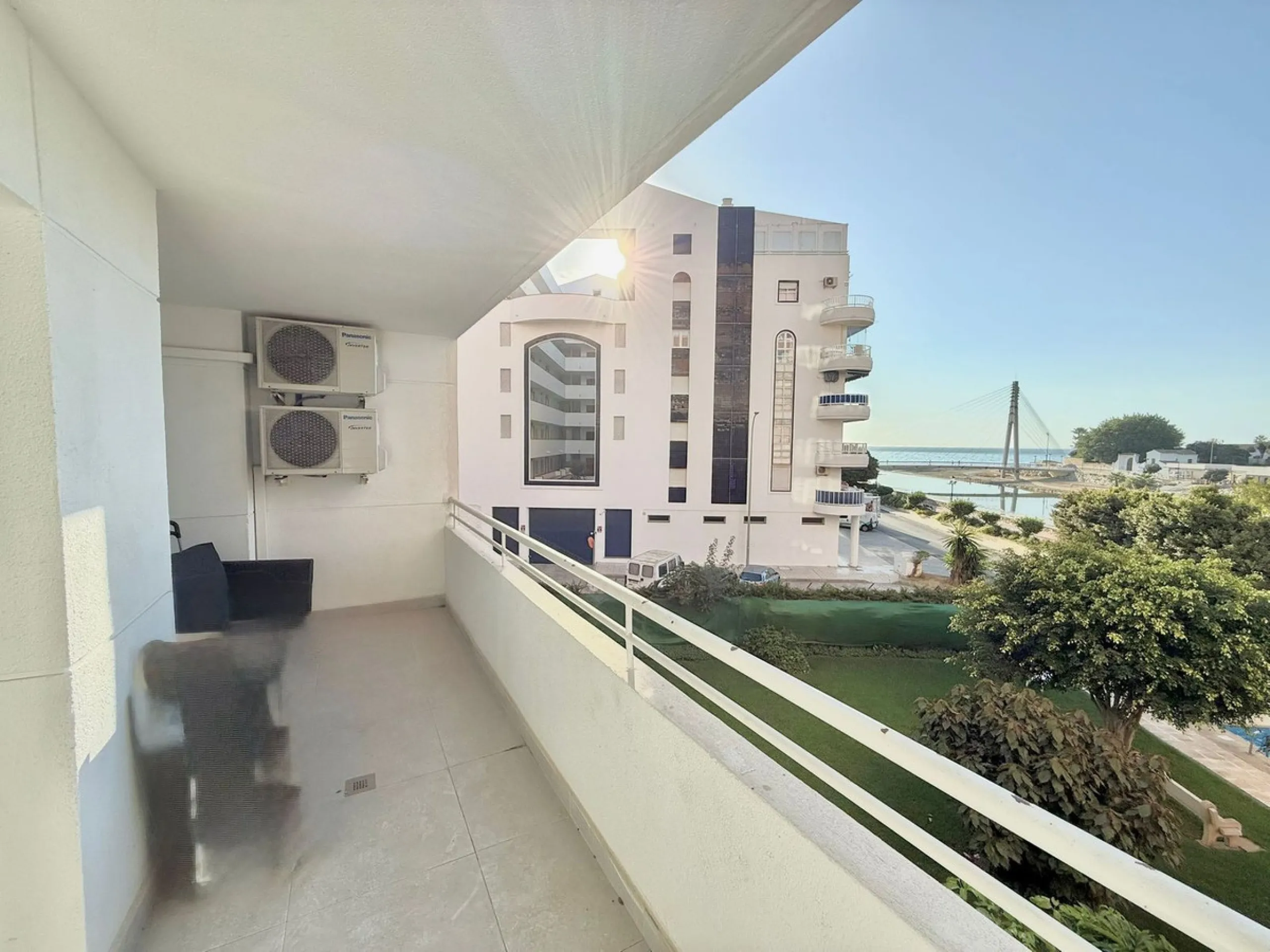 Exclusive renovated apartment with views of the sea and Sohail Castle – Fuengirola