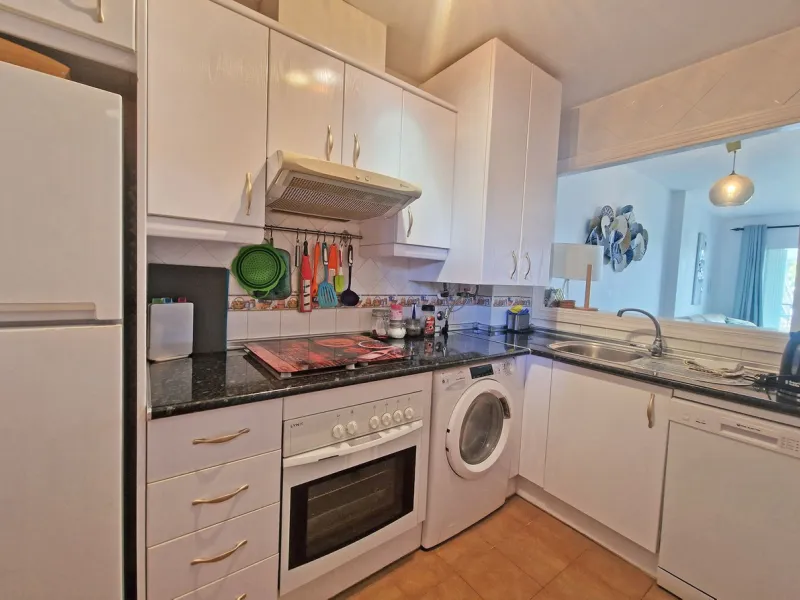 Apartment - Ground Floor Apartment в продаже в Mijas, Málaga. В доме 2 спален и 2 ванных комнат. Площадь дома 76 м²