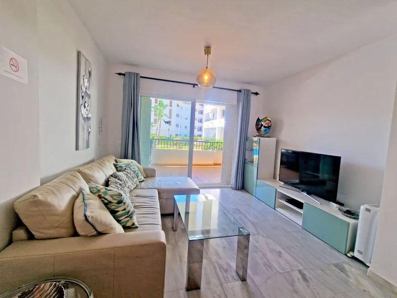 Apartment - Ground Floor Apartment в продаже в Mijas, Málaga. В доме 2 спален и 2 ванных комнат. Площадь дома 76 м²